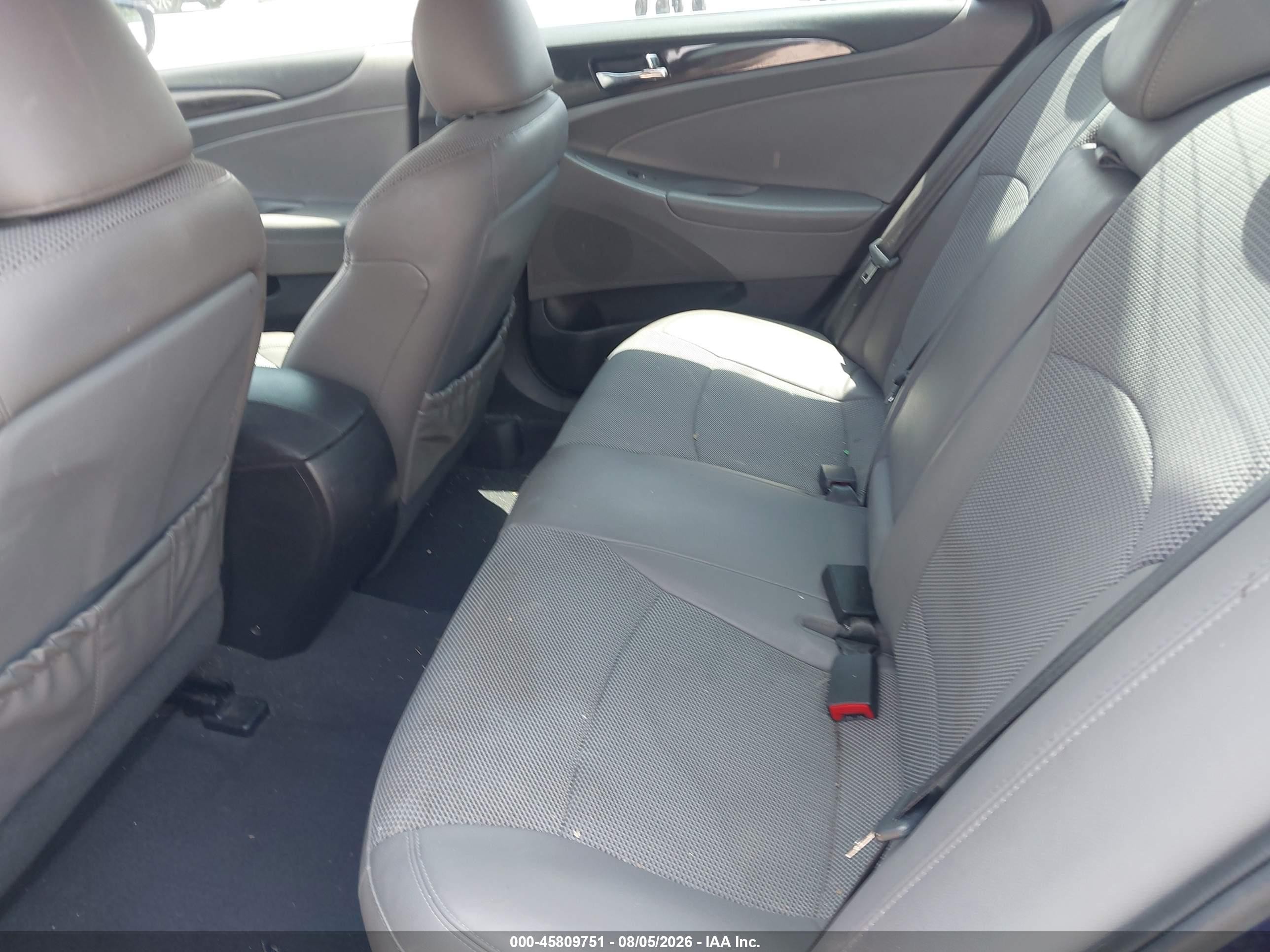 2014 Hyundai Sonata Se 2.0t Синий vin: 5NPEC4AB9EH817028