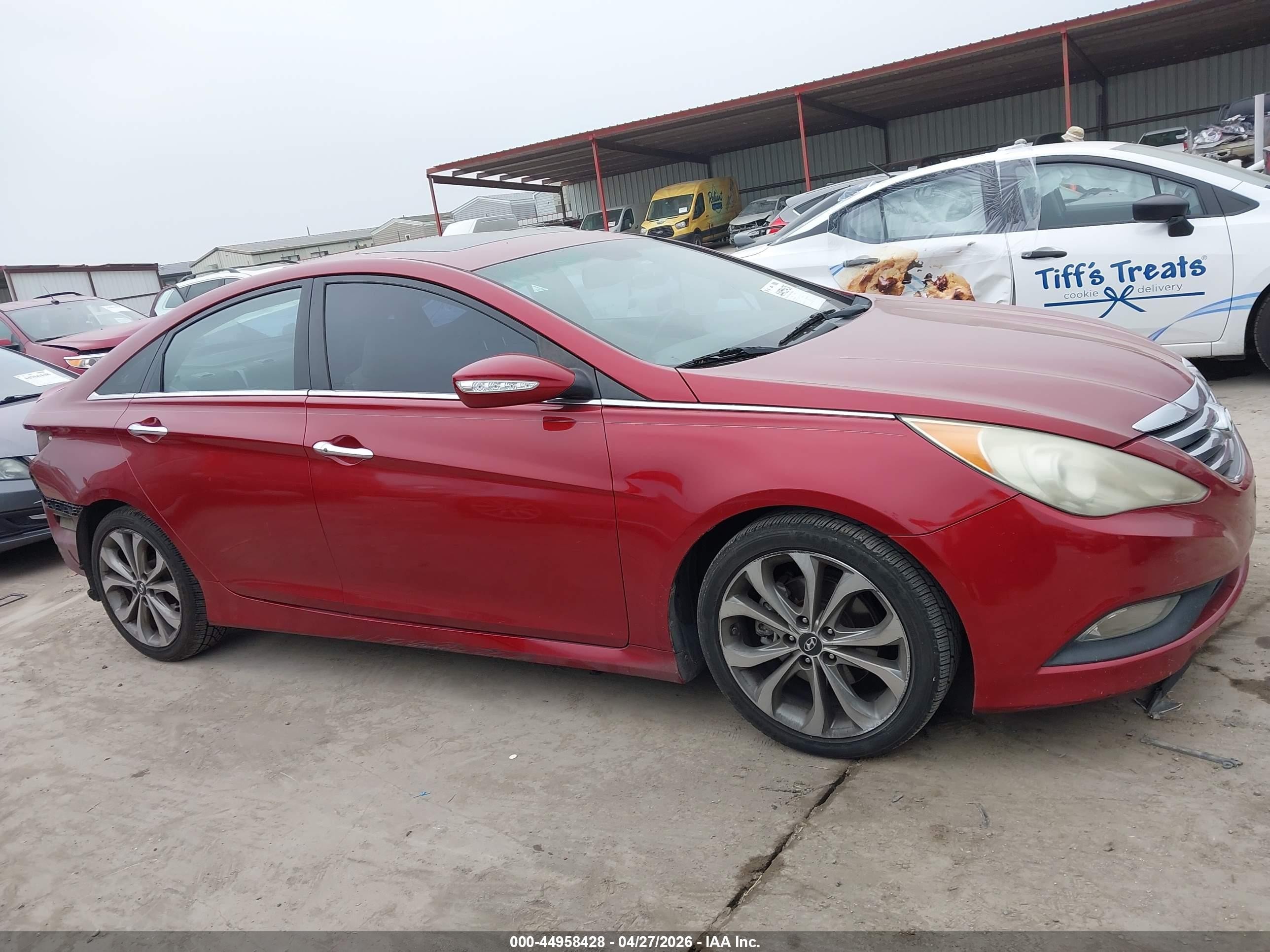 2014 Hyundai Sonata Limited 2.0t Red vin: 5NPEC4AB9EH831026