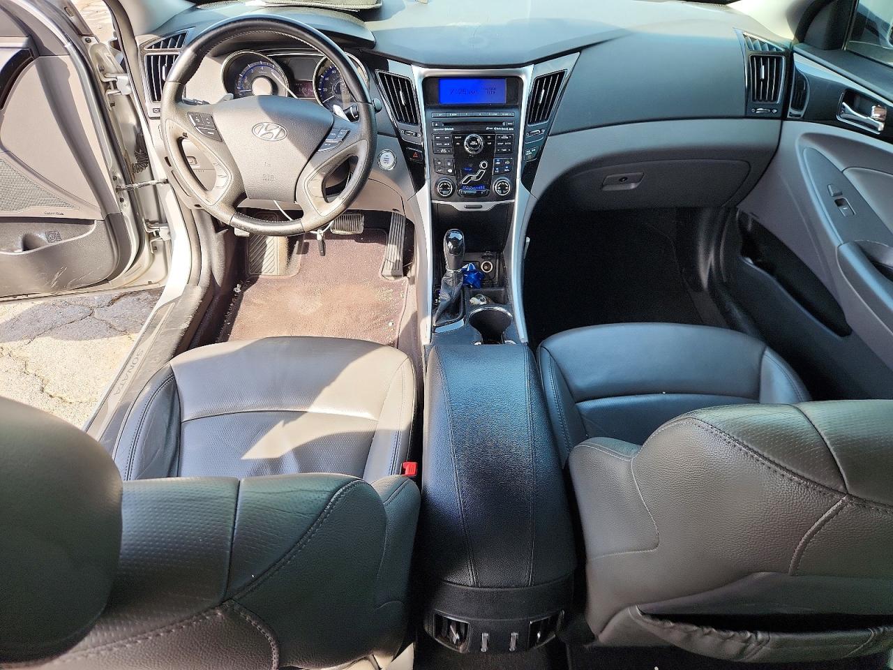 2011 Hyundai Sonata Limited 2.0t Silver vin: 5NPEC4ABXBH190707