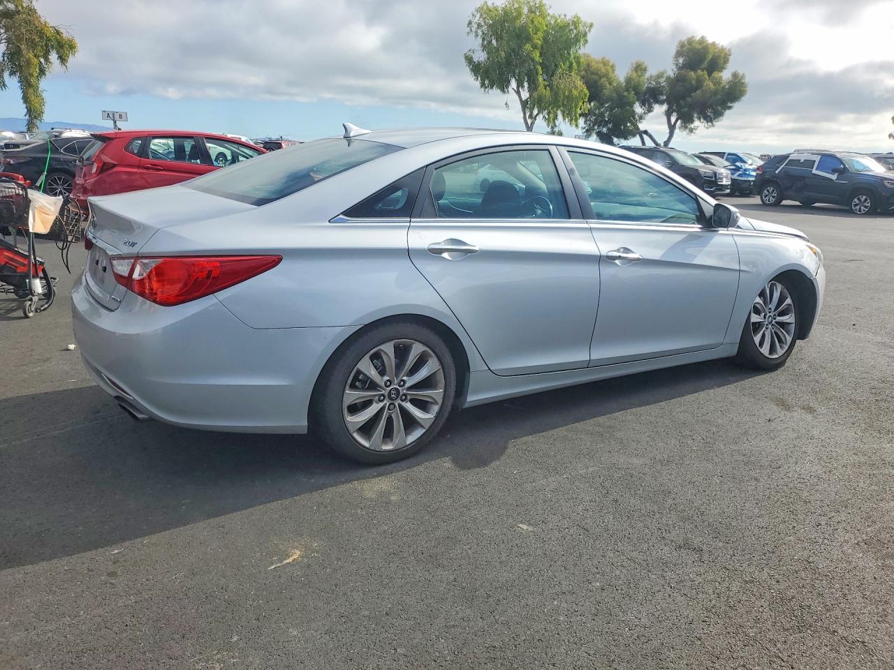 2011 Hyundai Sonata Limited 2.0t Silver vin: 5NPEC4ABXBH211023