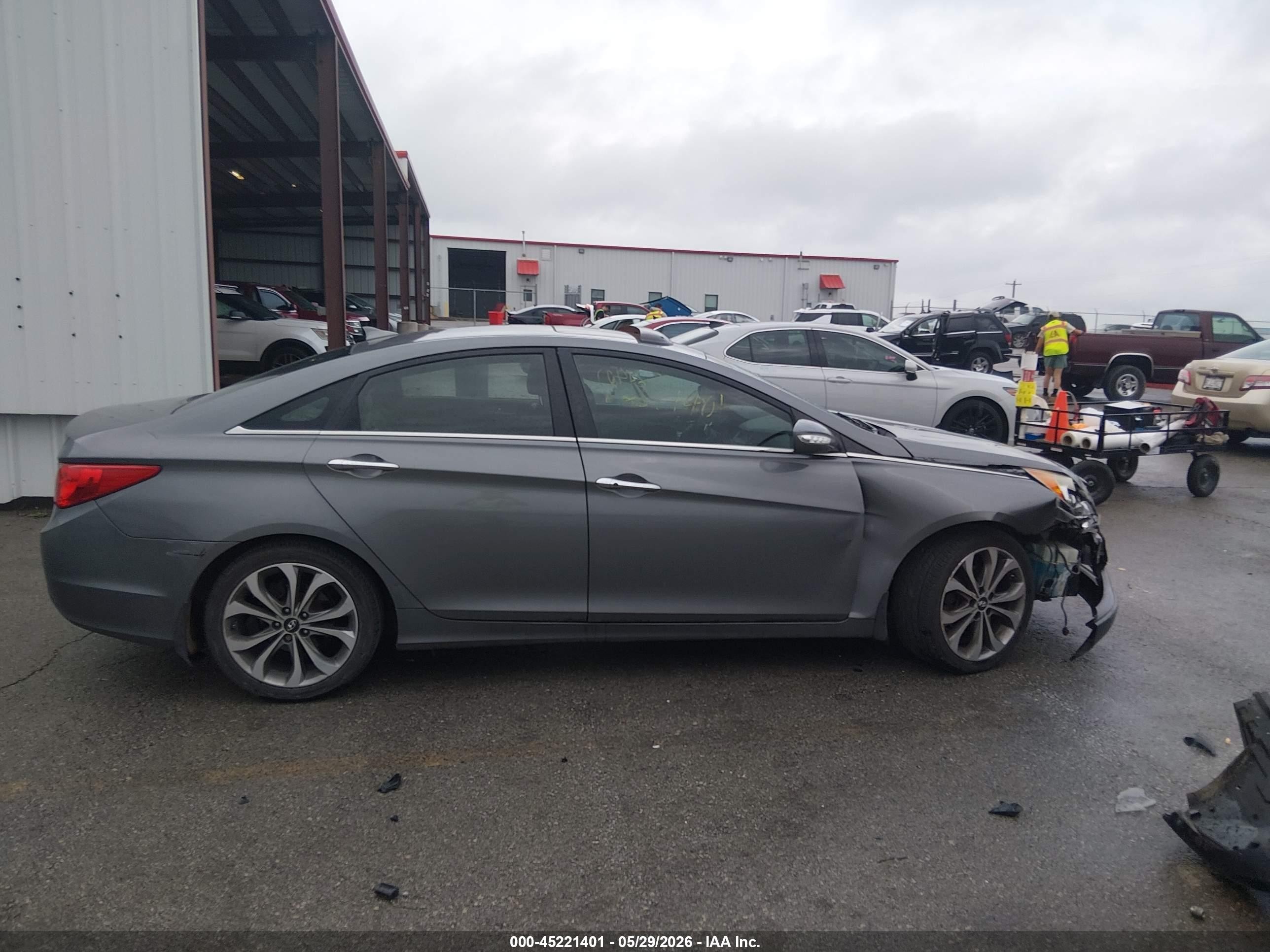 2013 Hyundai Sonata Limited 2.0t Серый vin: 5NPEC4ABXDH647504