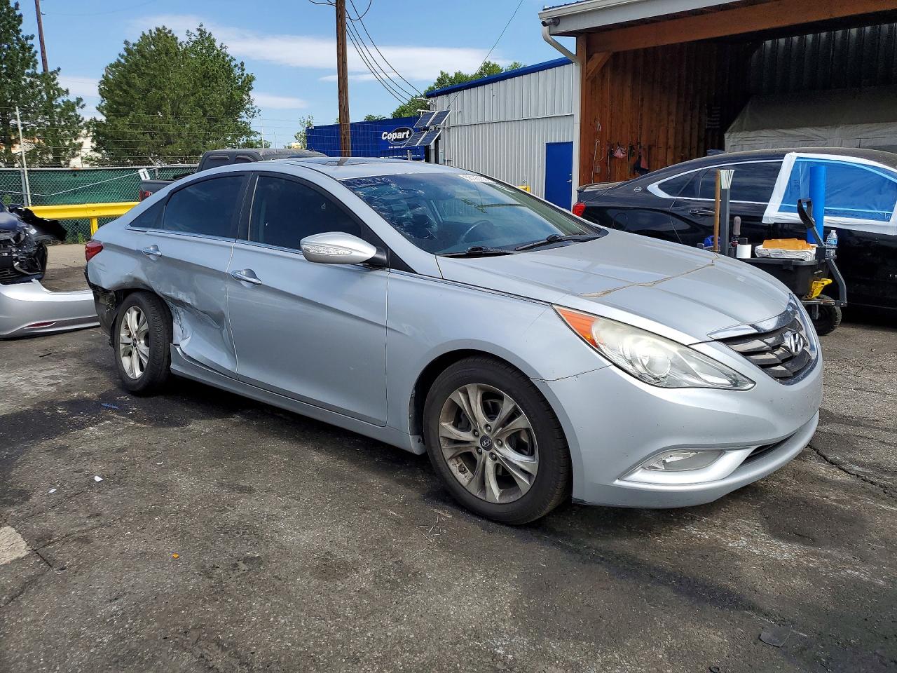 2011 Hyundai Sonata Limited Silver vin: 5NPEC4AC0BH004259