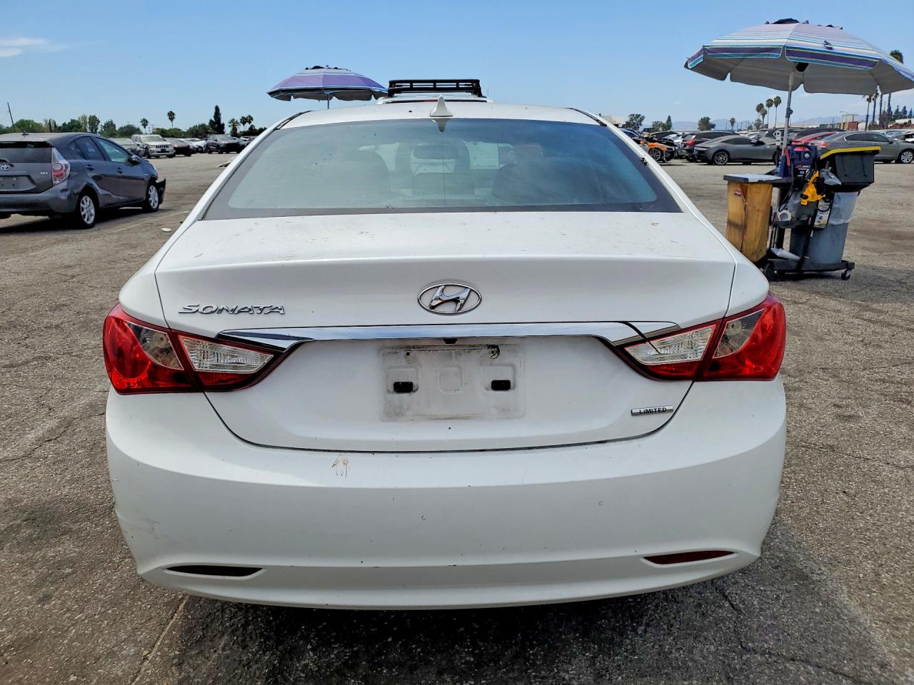 2011 Hyundai Sonata Limited White vin: 5NPEC4AC0BH013513