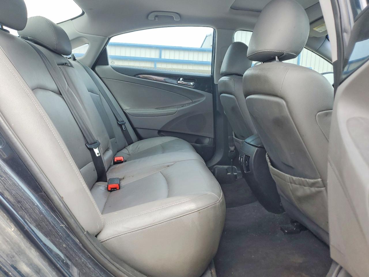 2011 Hyundai Sonata Limited Black vin: 5NPEC4AC0BH013592