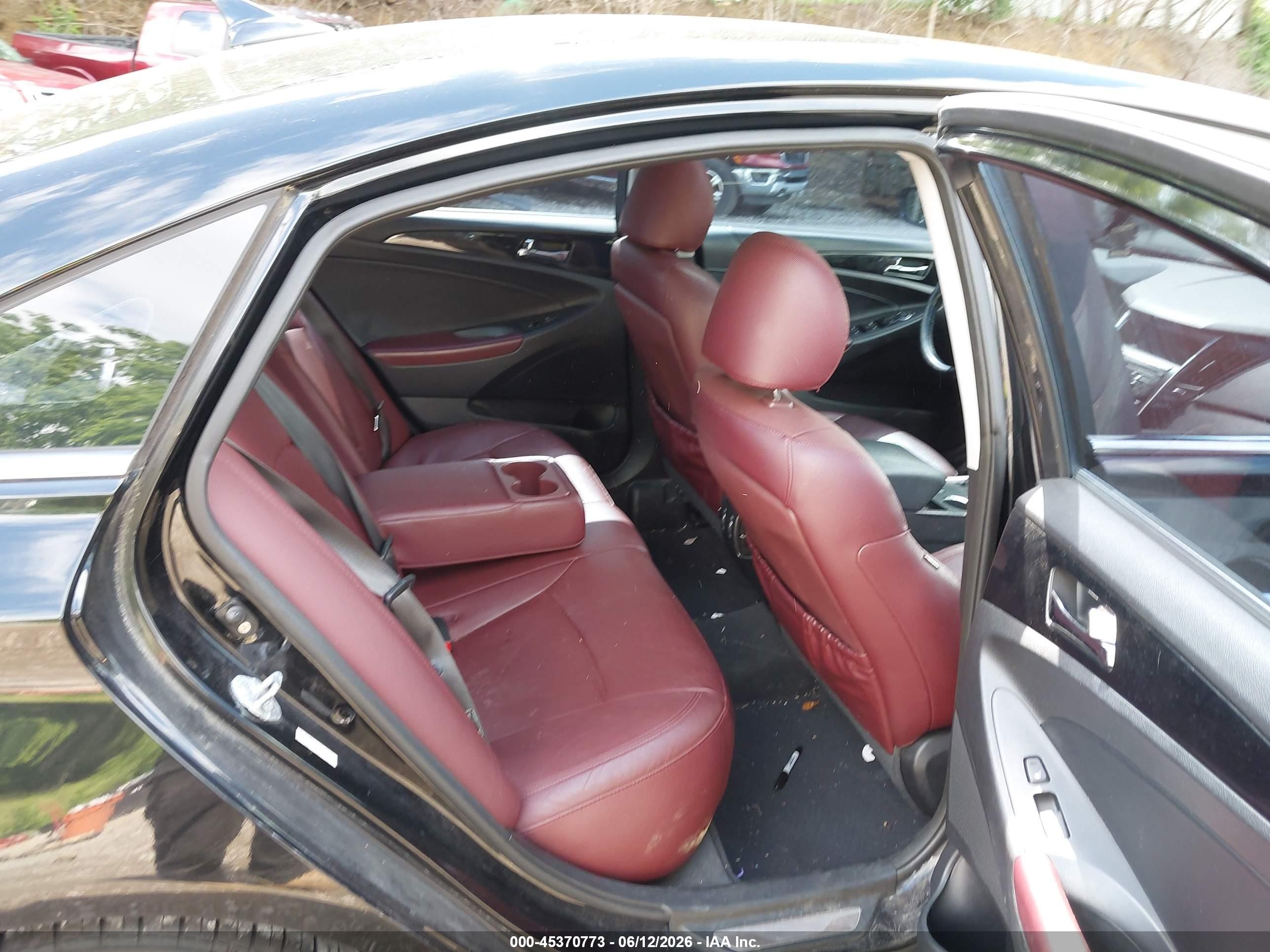 2011 Hyundai Sonata Limited Black vin: 5NPEC4AC0BH033454