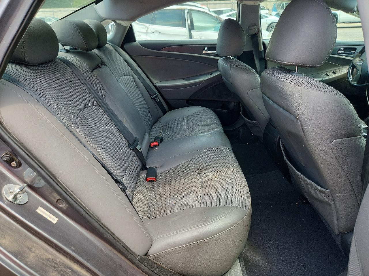 2011 Hyundai Sonata Se Серый vin: 5NPEC4AC0BH036645
