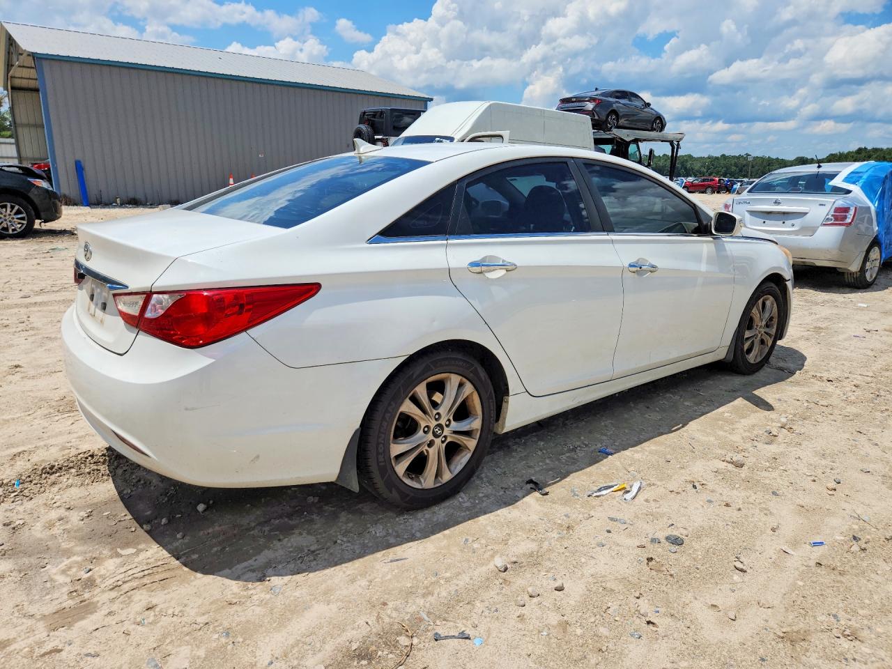 2011 Hyundai Sonata Limited White vin: 5NPEC4AC0BH040825