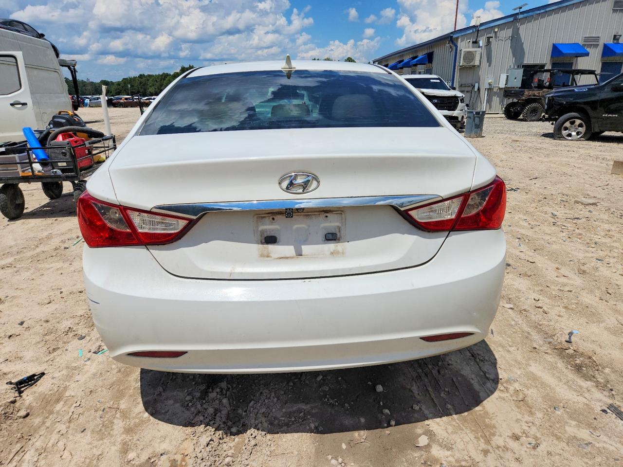 2011 Hyundai Sonata Limited White vin: 5NPEC4AC0BH040825