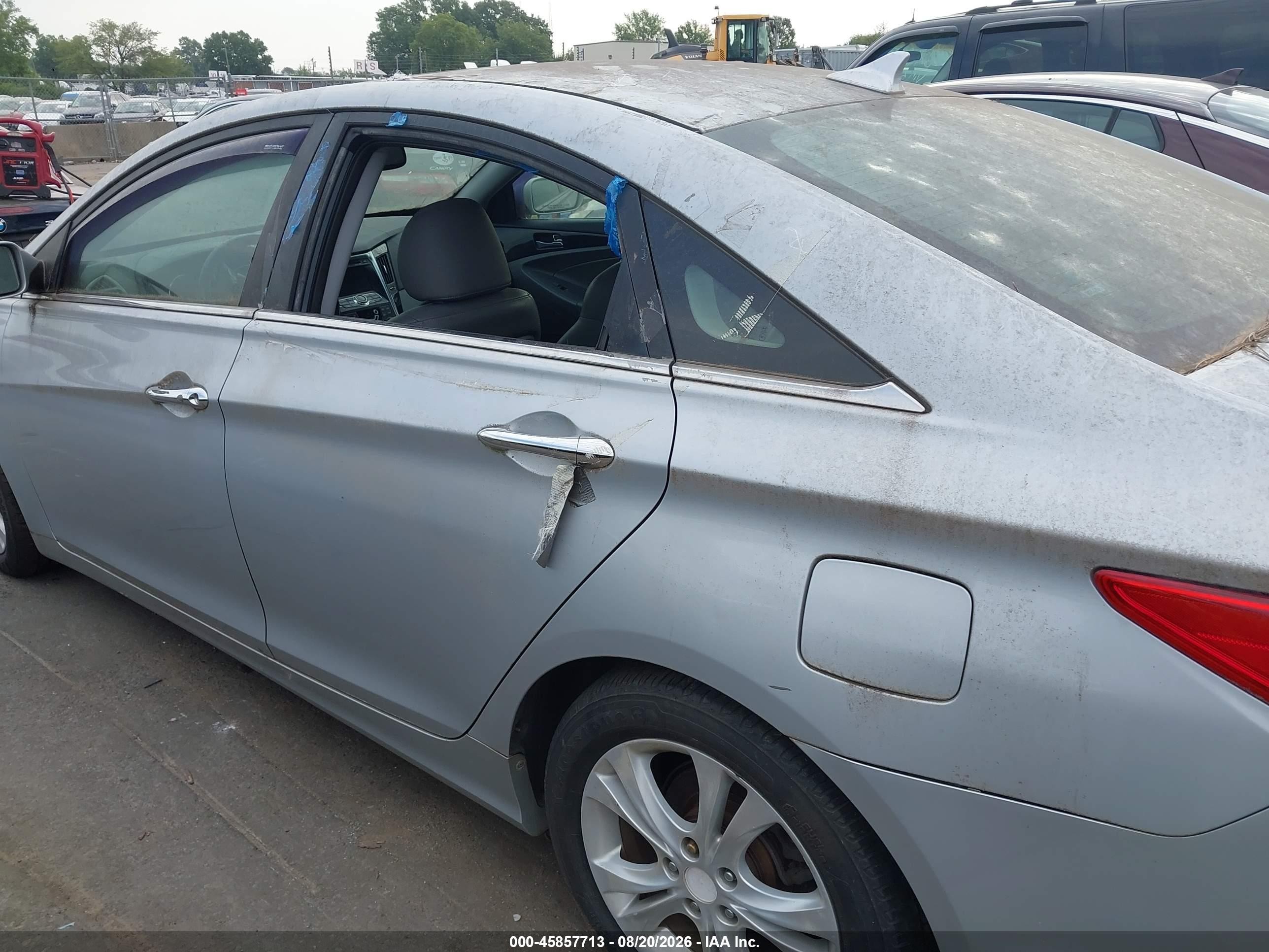 2011 Hyundai Sonata Limited Silver vin: 5NPEC4AC0BH076661