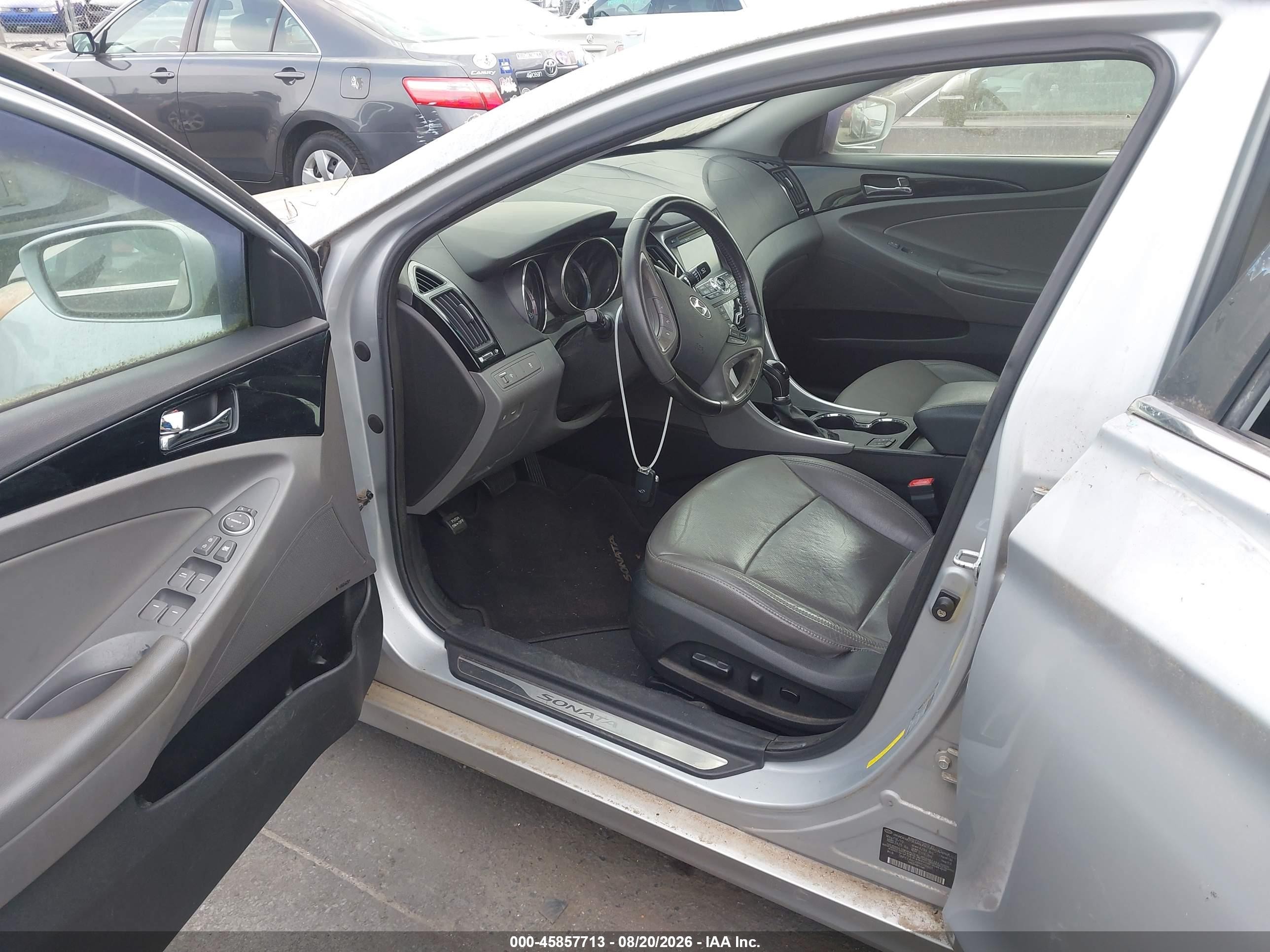 2011 Hyundai Sonata Limited Silver vin: 5NPEC4AC0BH076661