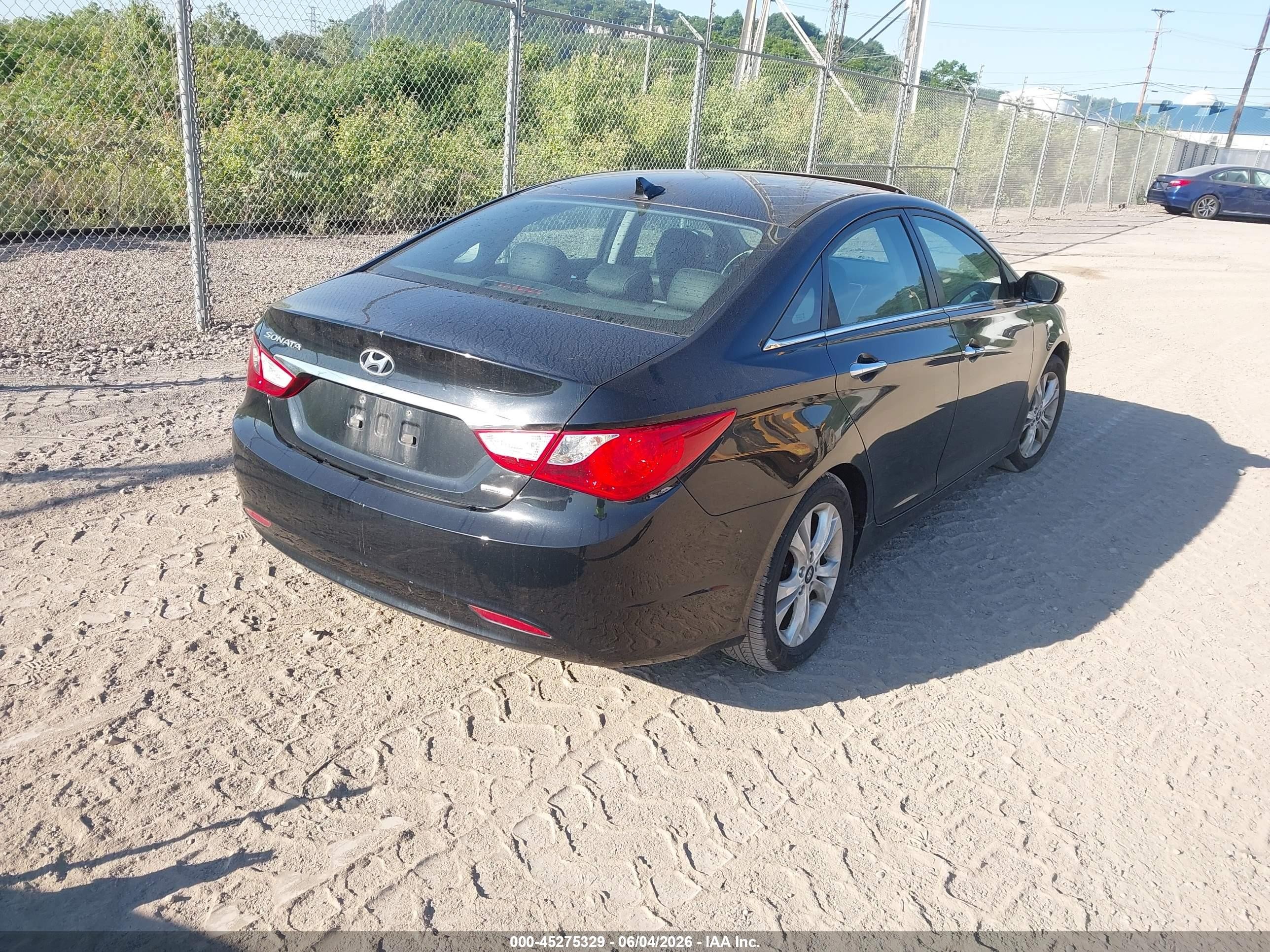 2011 Hyundai Sonata Limited Black vin: 5NPEC4AC0BH085389