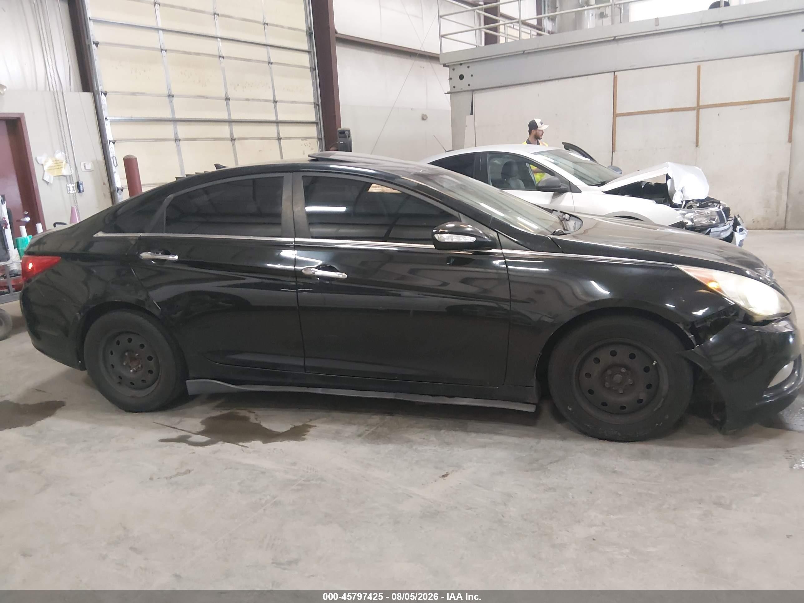 2011 Hyundai Sonata Limited Black vin: 5NPEC4AC0BH133540