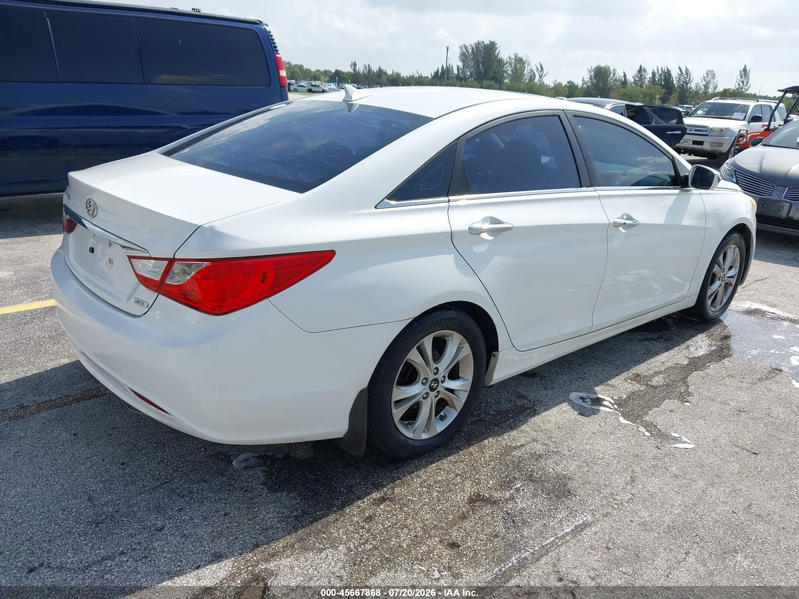 2011 Hyundai Sonata Limited White vin: 5NPEC4AC0BH221200