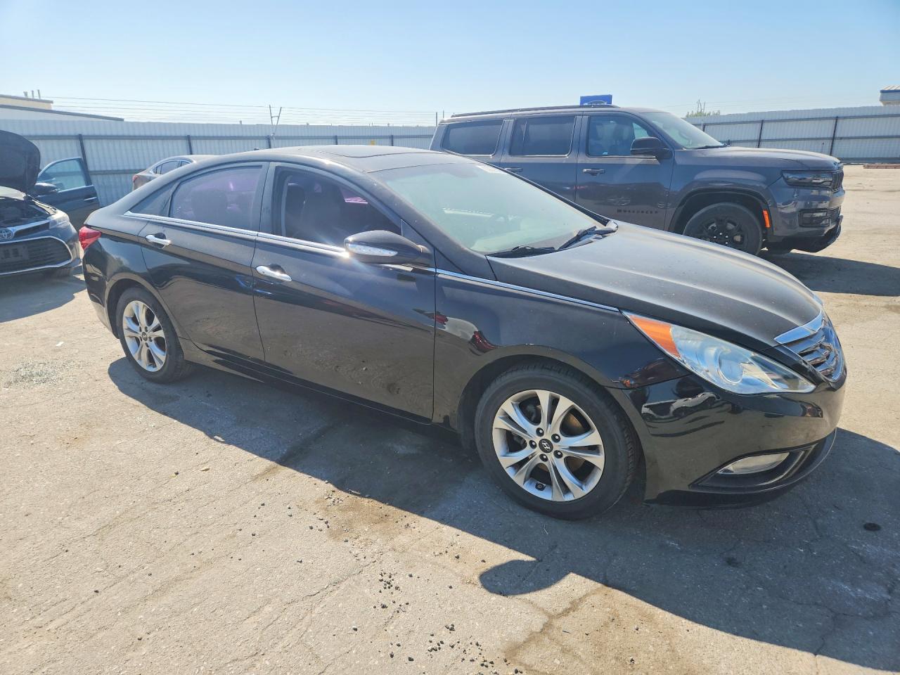 2011 Hyundai Sonata Limited Черный vin: 5NPEC4AC0BH238708