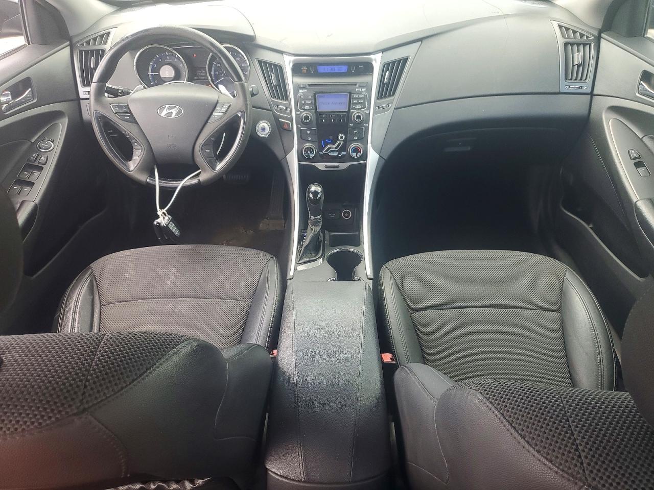 2011 Hyundai Sonata Se Черный vin: 5NPEC4AC0BH250387