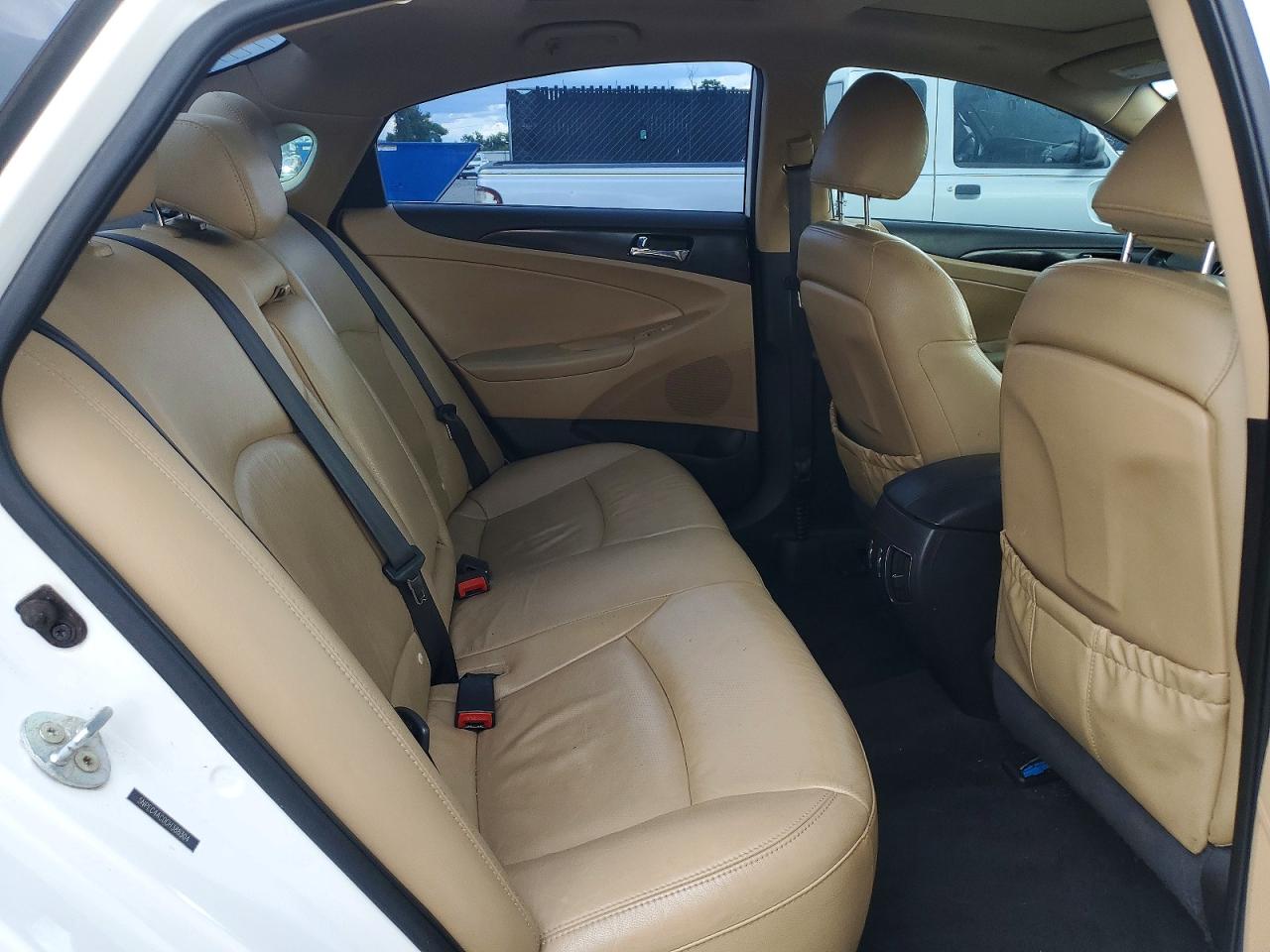 2012 Hyundai Sonata Limited White vin: 5NPEC4AC0CH388304