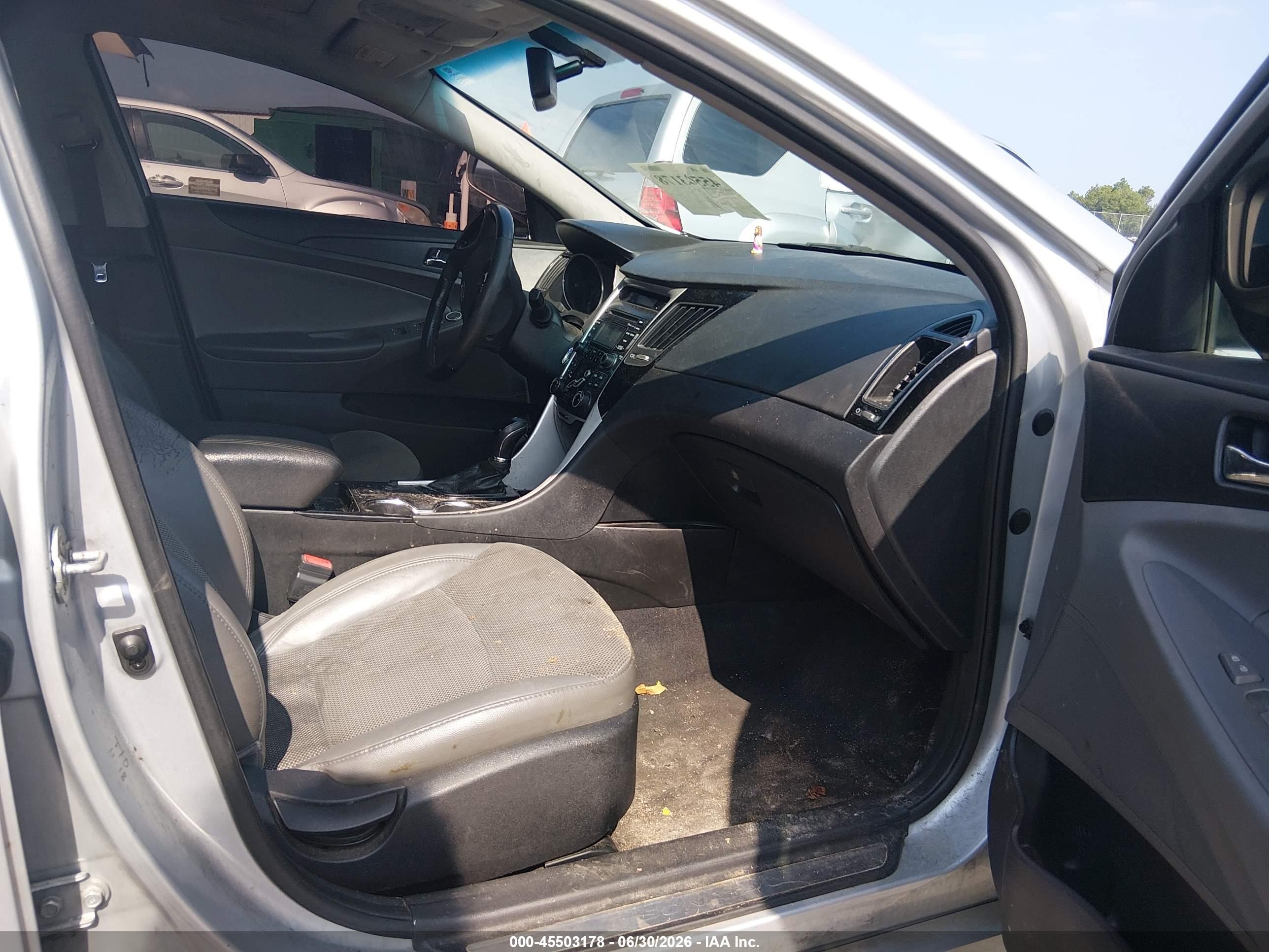 2012 Hyundai Sonata Limited Silver vin: 5NPEC4AC0CH435413