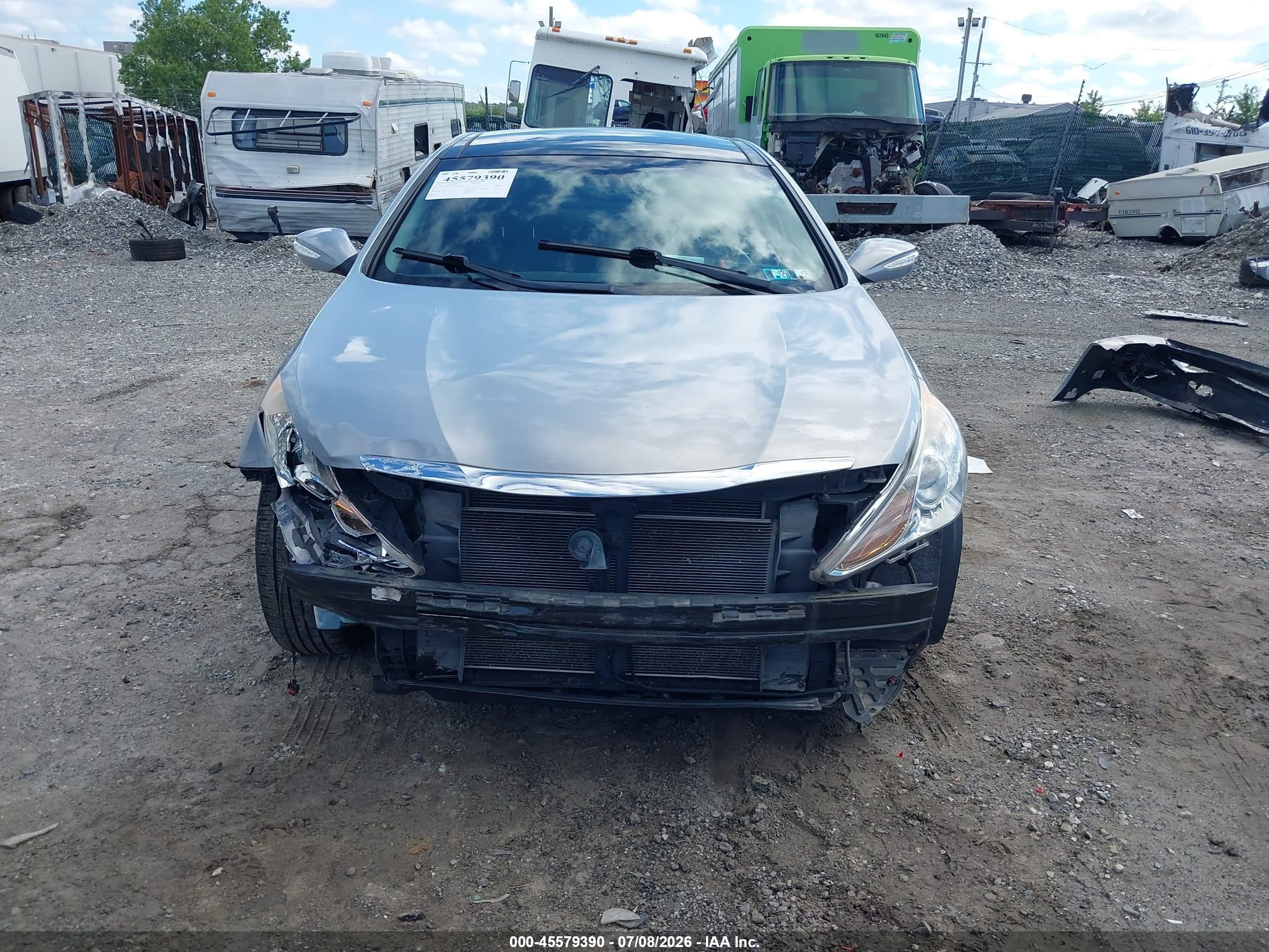 2012 Hyundai Sonata Limited Silver vin: 5NPEC4AC0CH481713