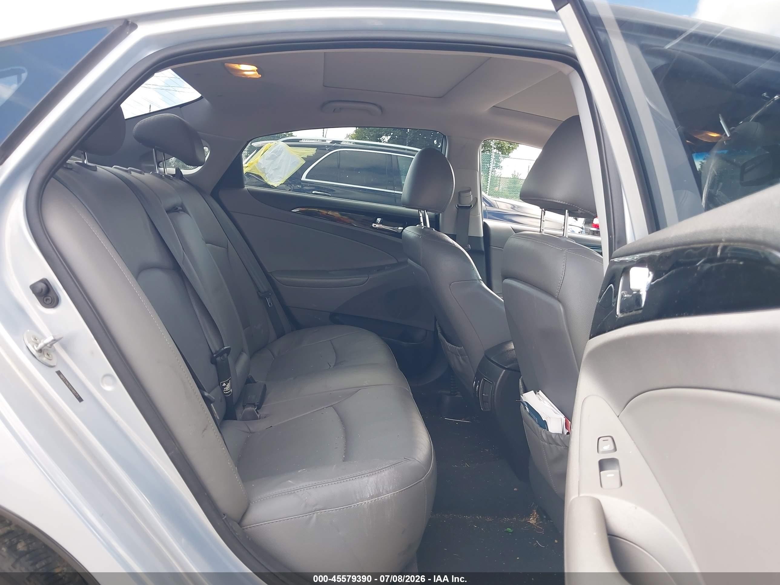 2012 Hyundai Sonata Limited Silver vin: 5NPEC4AC0CH481713