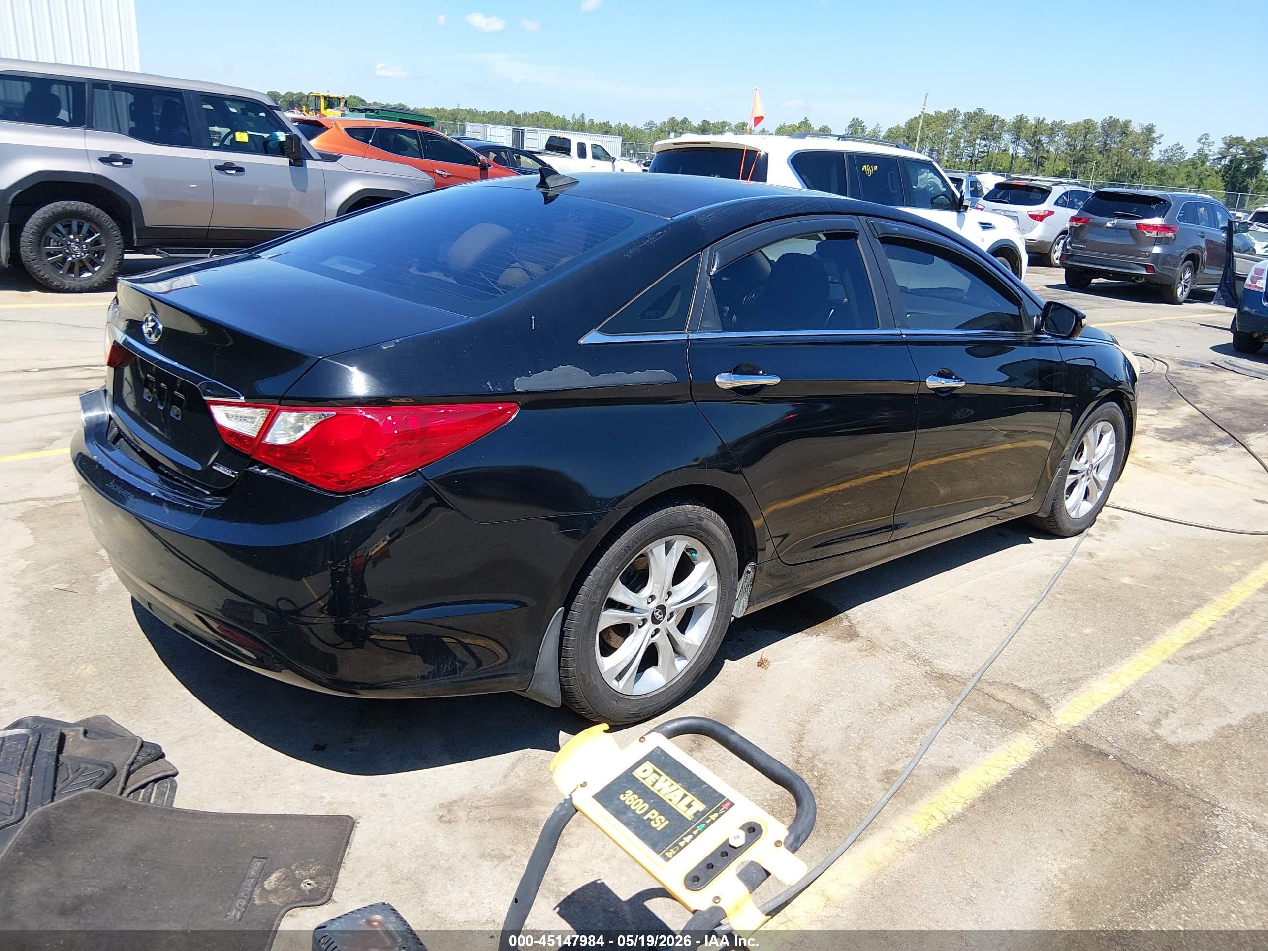 2013 Hyundai Sonata Limited Black vin: 5NPEC4AC0DH530412