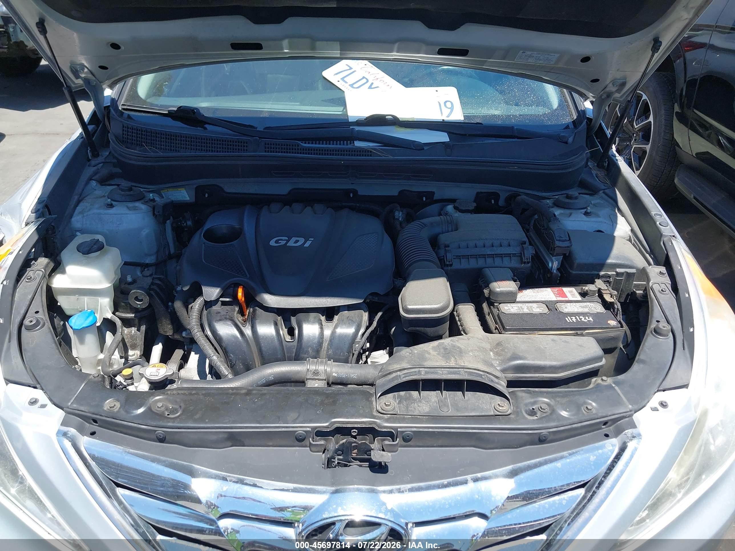 2013 Hyundai Sonata Limited Silver vin: 5NPEC4AC0DH632874
