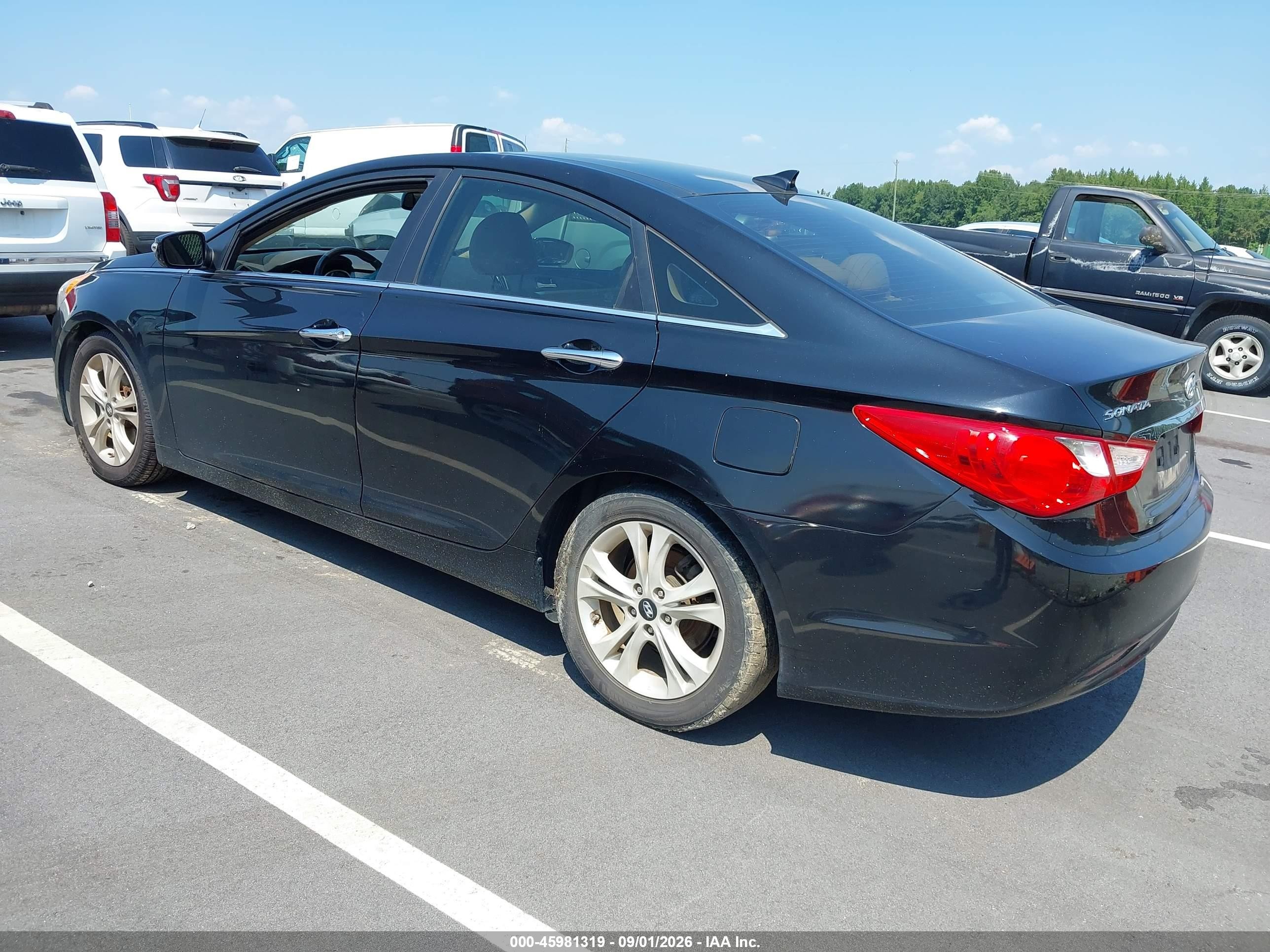 2013 Hyundai Sonata Limited Черный vin: 5NPEC4AC0DH639551