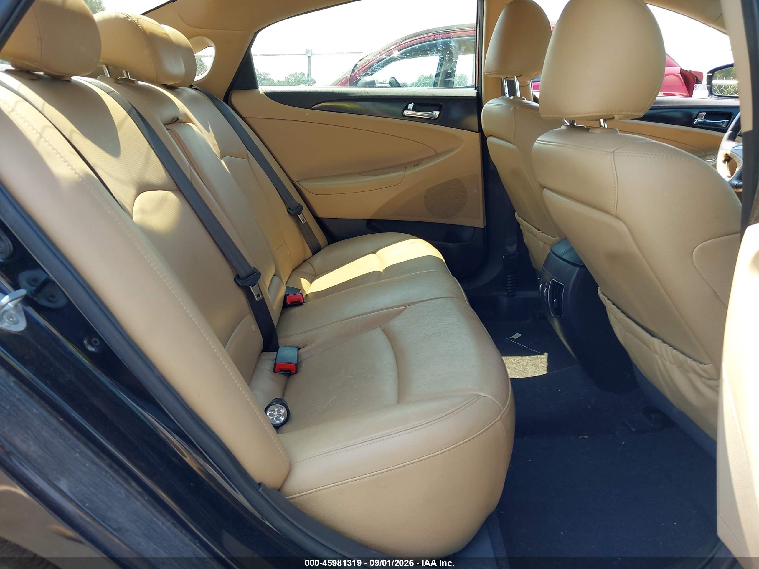 2013 Hyundai Sonata Limited Черный vin: 5NPEC4AC0DH639551