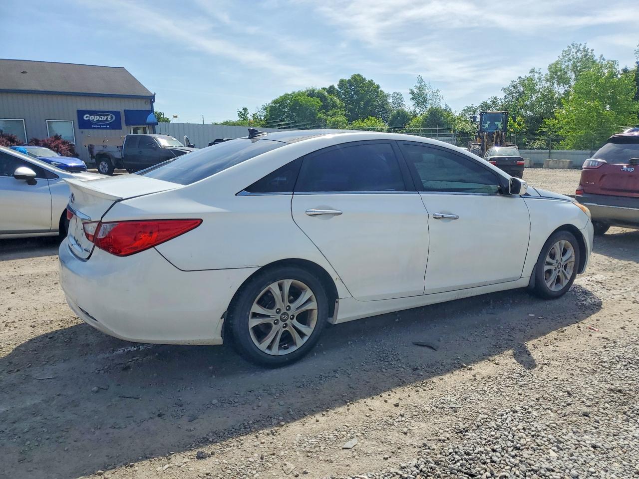 2013 Hyundai Sonata Limited White vin: 5NPEC4AC0DH653384