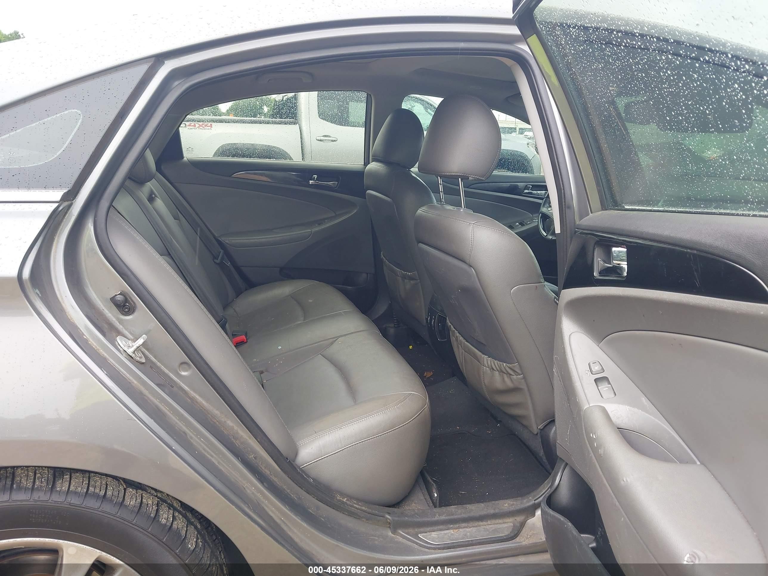 2013 Hyundai Sonata Limited Gray vin: 5NPEC4AC0DH670072