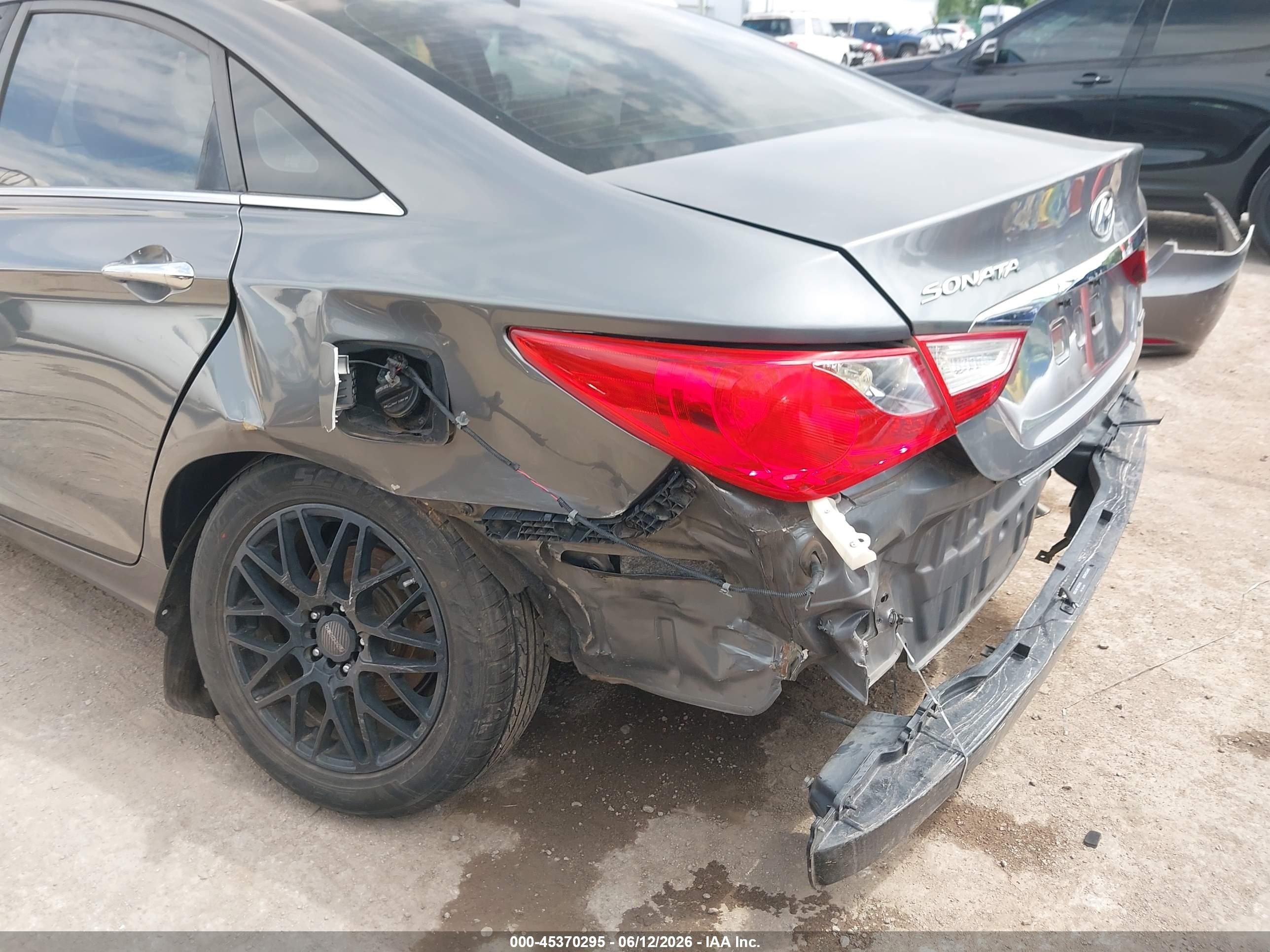 2013 Hyundai Sonata Limited Gray vin: 5NPEC4AC0DH720064