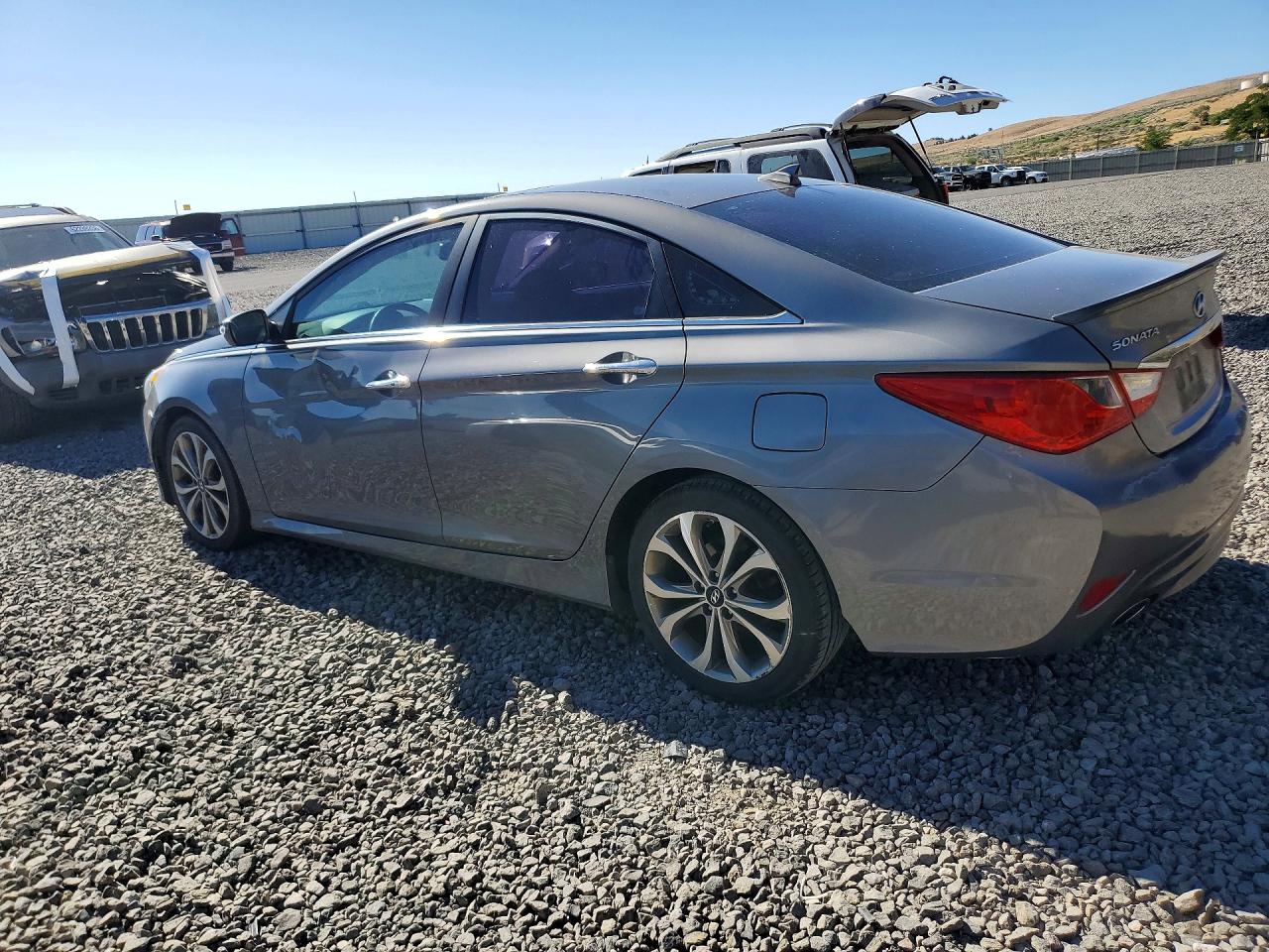 2014 Hyundai Sonata Charcoal vin: 5NPEC4AC0EH811823