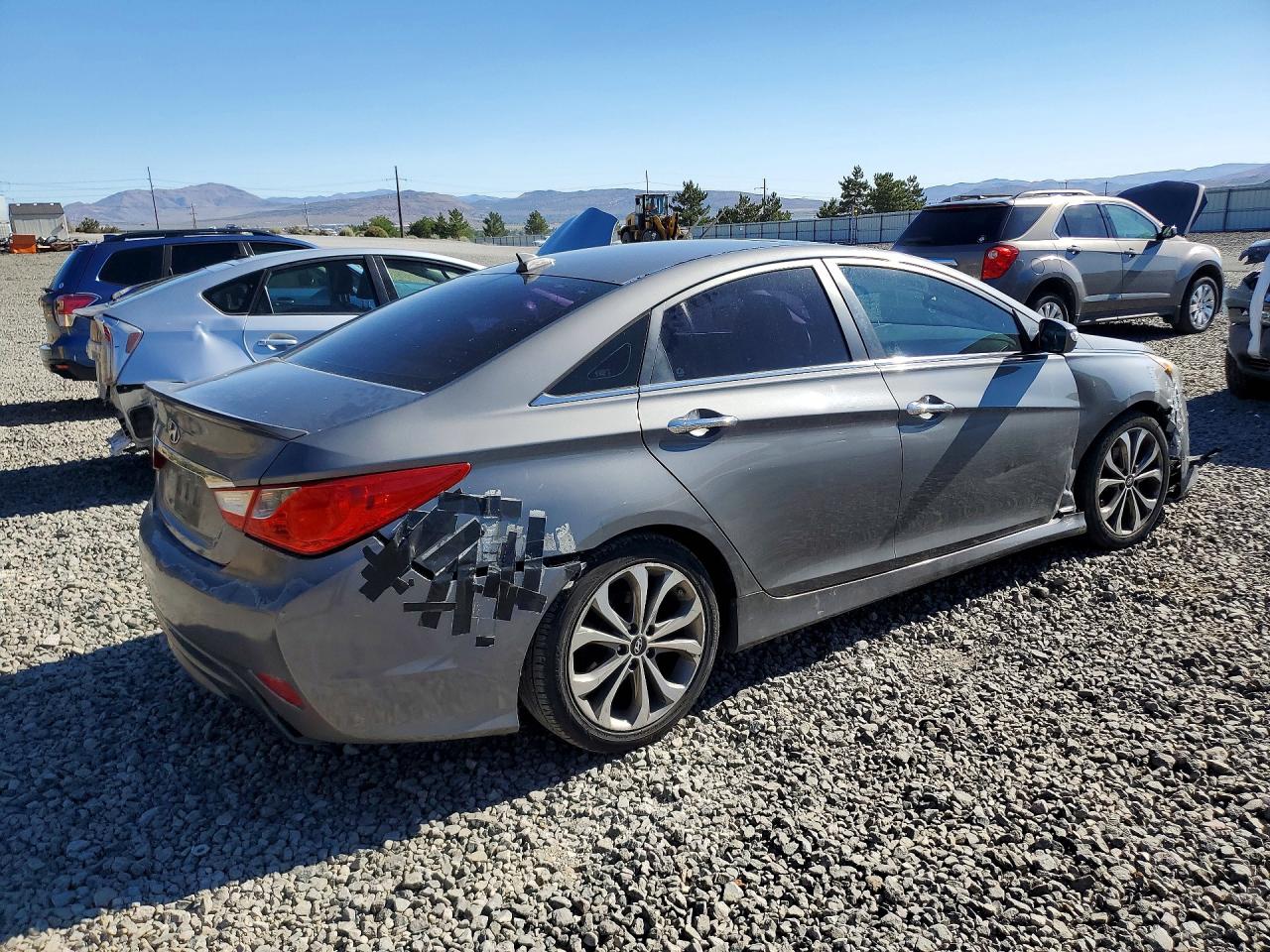 2014 Hyundai Sonata Charcoal vin: 5NPEC4AC0EH811823