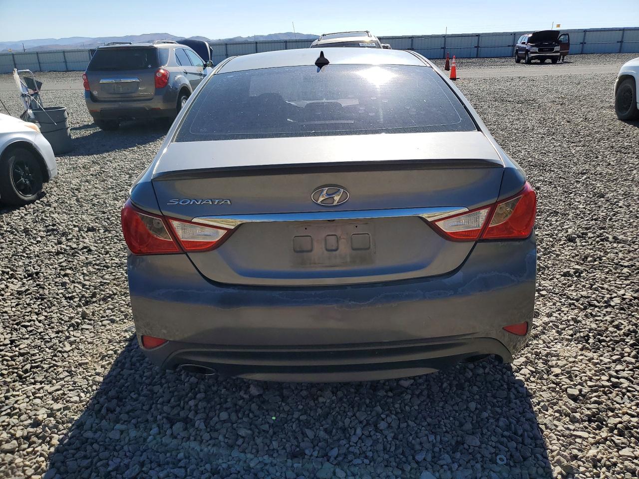 2014 Hyundai Sonata Charcoal vin: 5NPEC4AC0EH811823