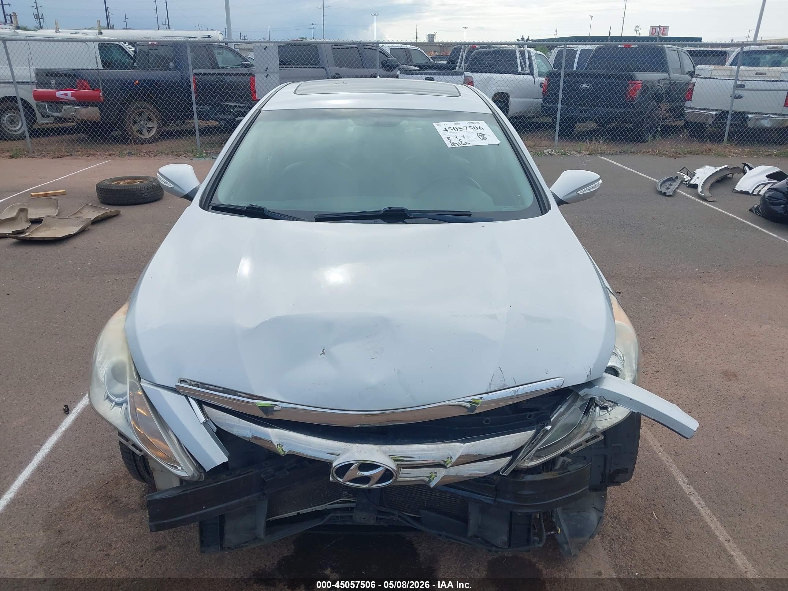 2011 Hyundai Sonata Limited Silver vin: 5NPEC4AC1BH001533