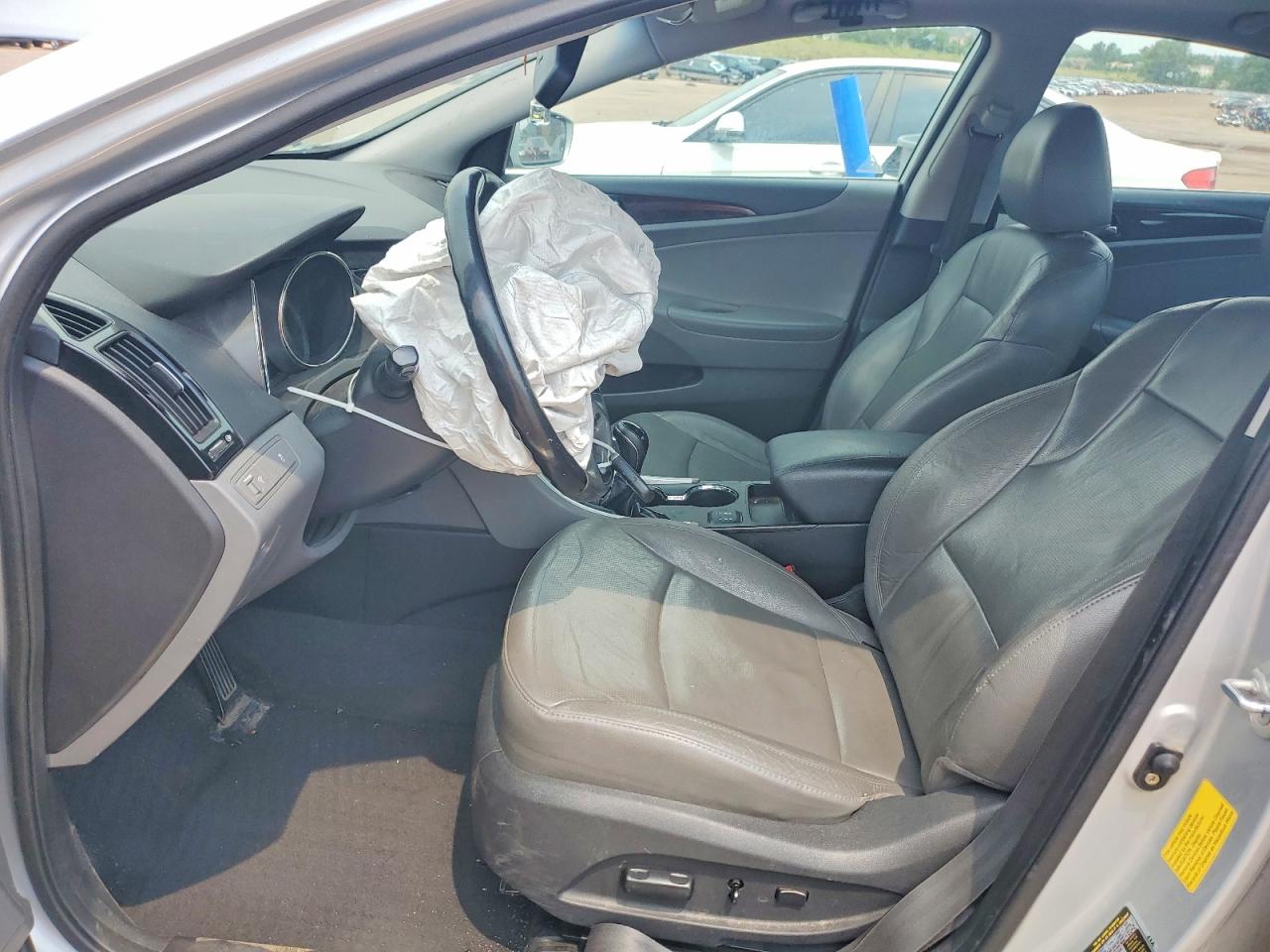 2011 Hyundai Sonata Limited Silver vin: 5NPEC4AC1BH091024