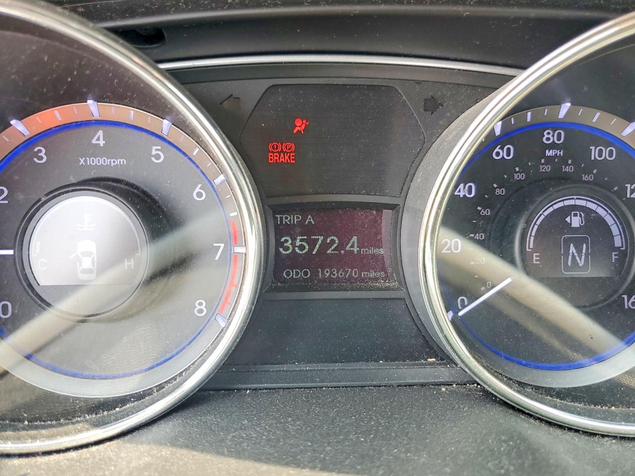 2011 Hyundai Sonata Limited Silver vin: 5NPEC4AC1BH091024