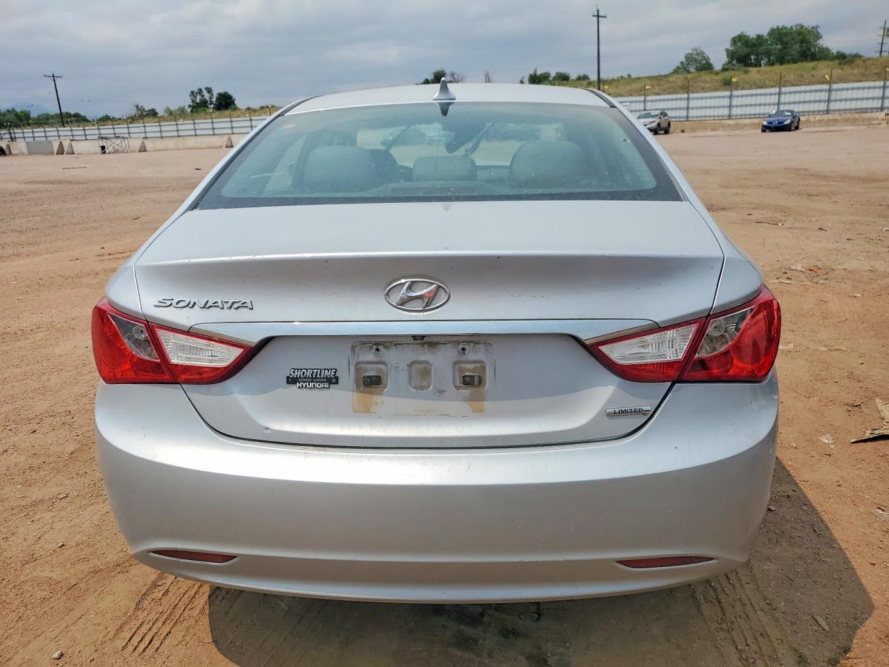 2011 Hyundai Sonata Limited Silver vin: 5NPEC4AC1BH091024