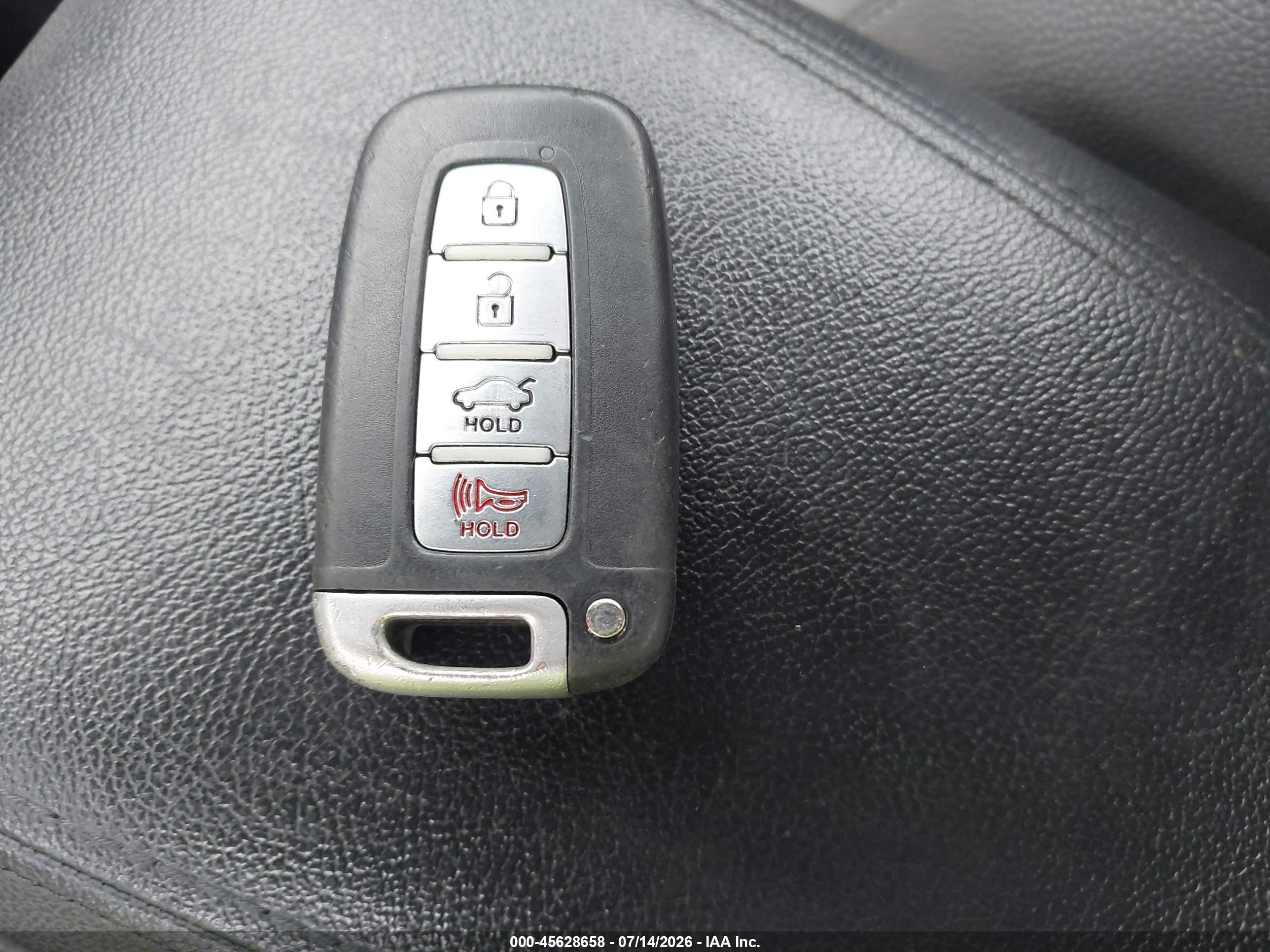2011 Hyundai Sonata Limited Silver vin: 5NPEC4AC1BH099592
