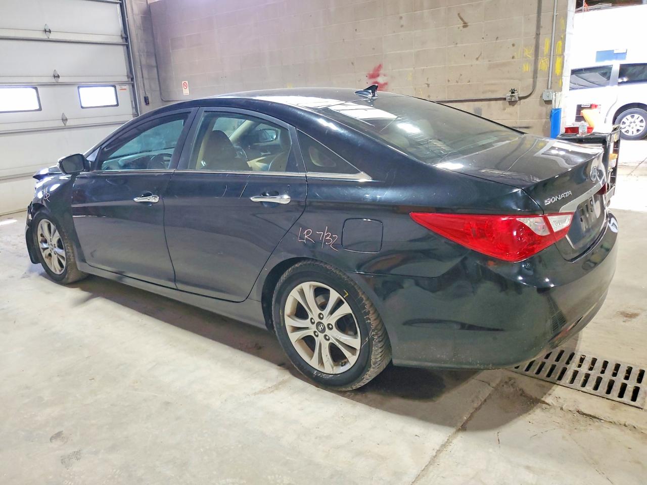 2011 Hyundai Sonata Limited Black vin: 5NPEC4AC1BH142781