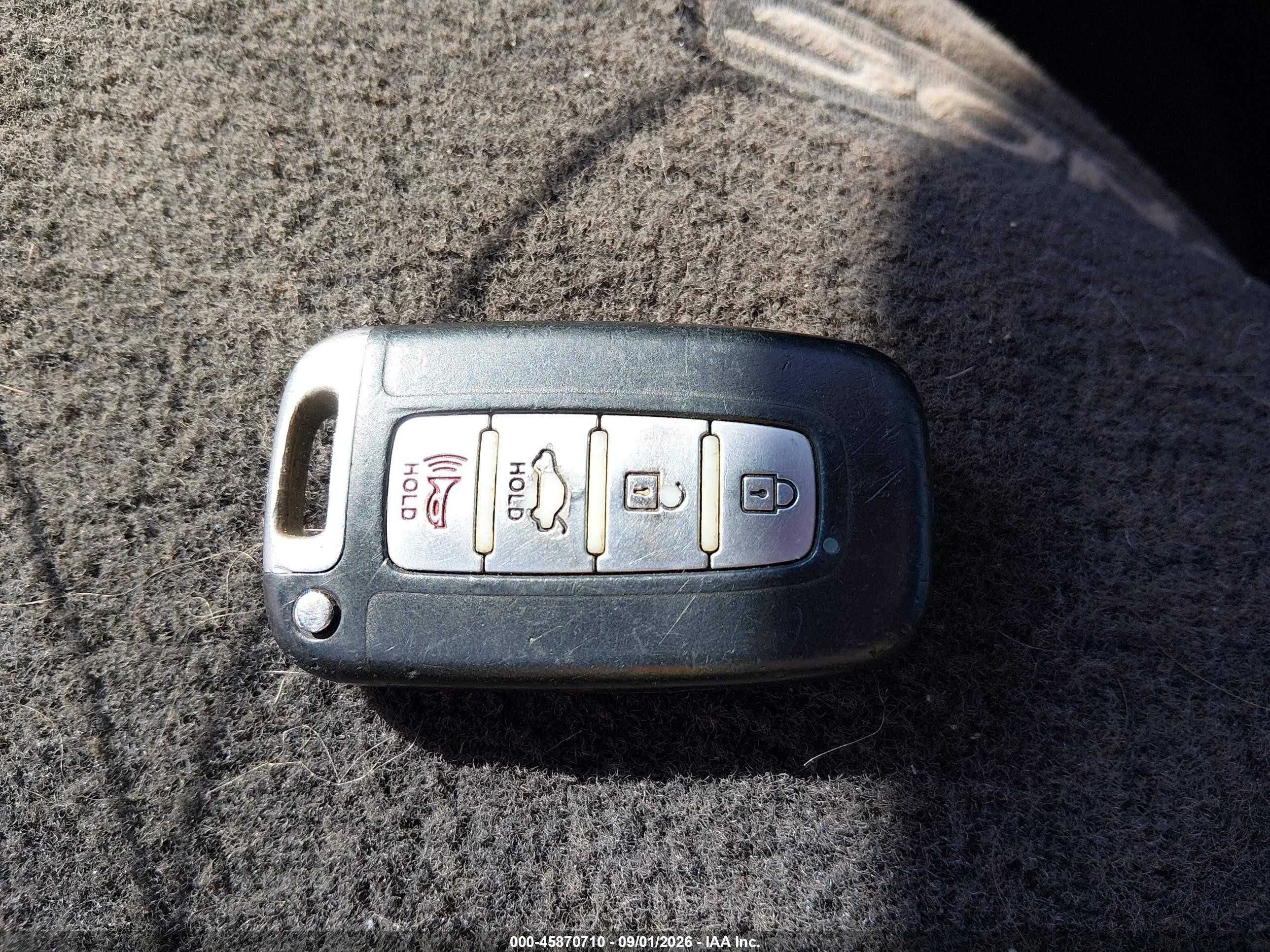 2011 Hyundai Sonata Limited Серебряный vin: 5NPEC4AC1BH170337