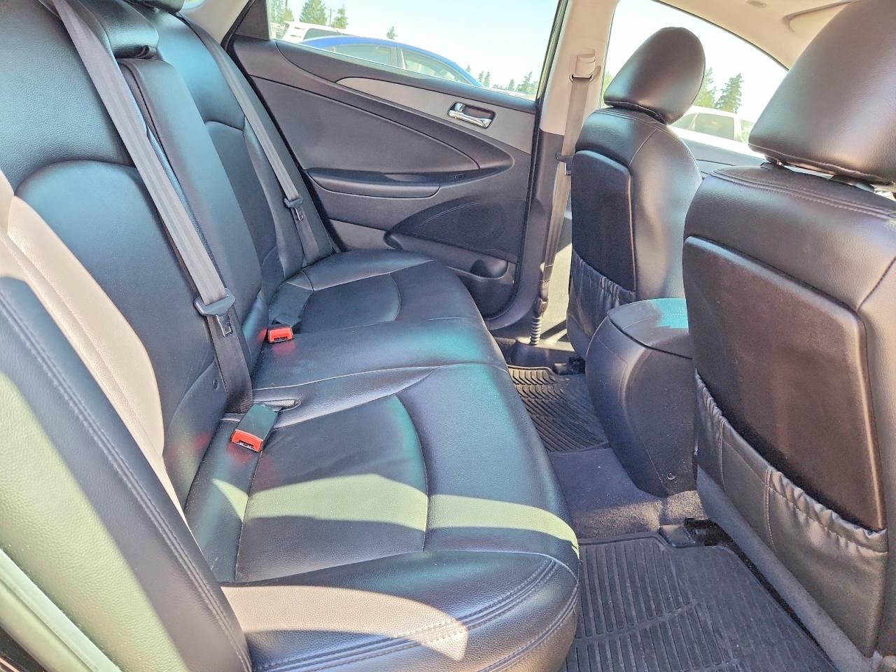 2011 Hyundai Sonata Se Black vin: 5NPEC4AC1BH179619