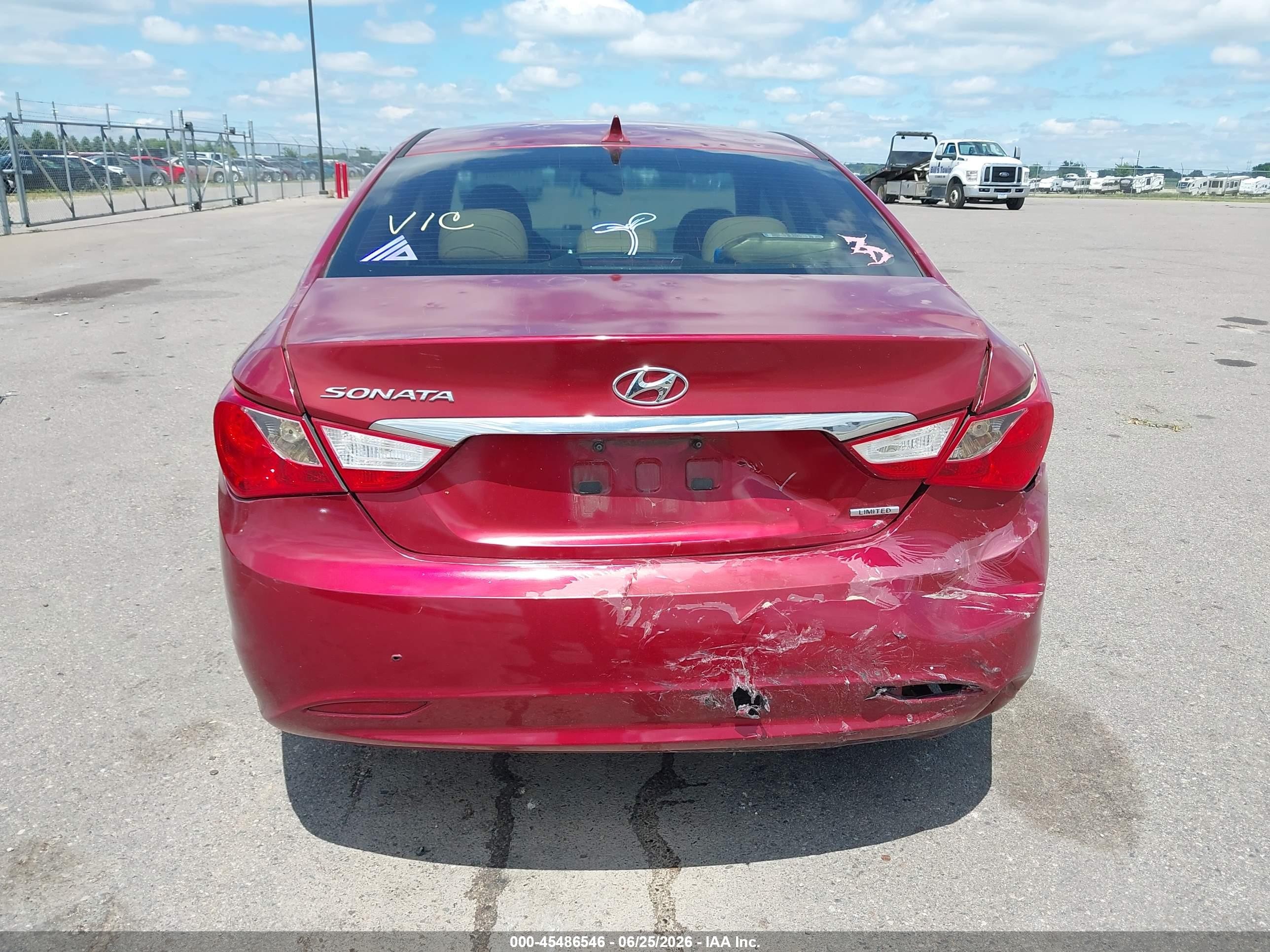 2011 Hyundai Sonata Limited Red vin: 5NPEC4AC1BH307924