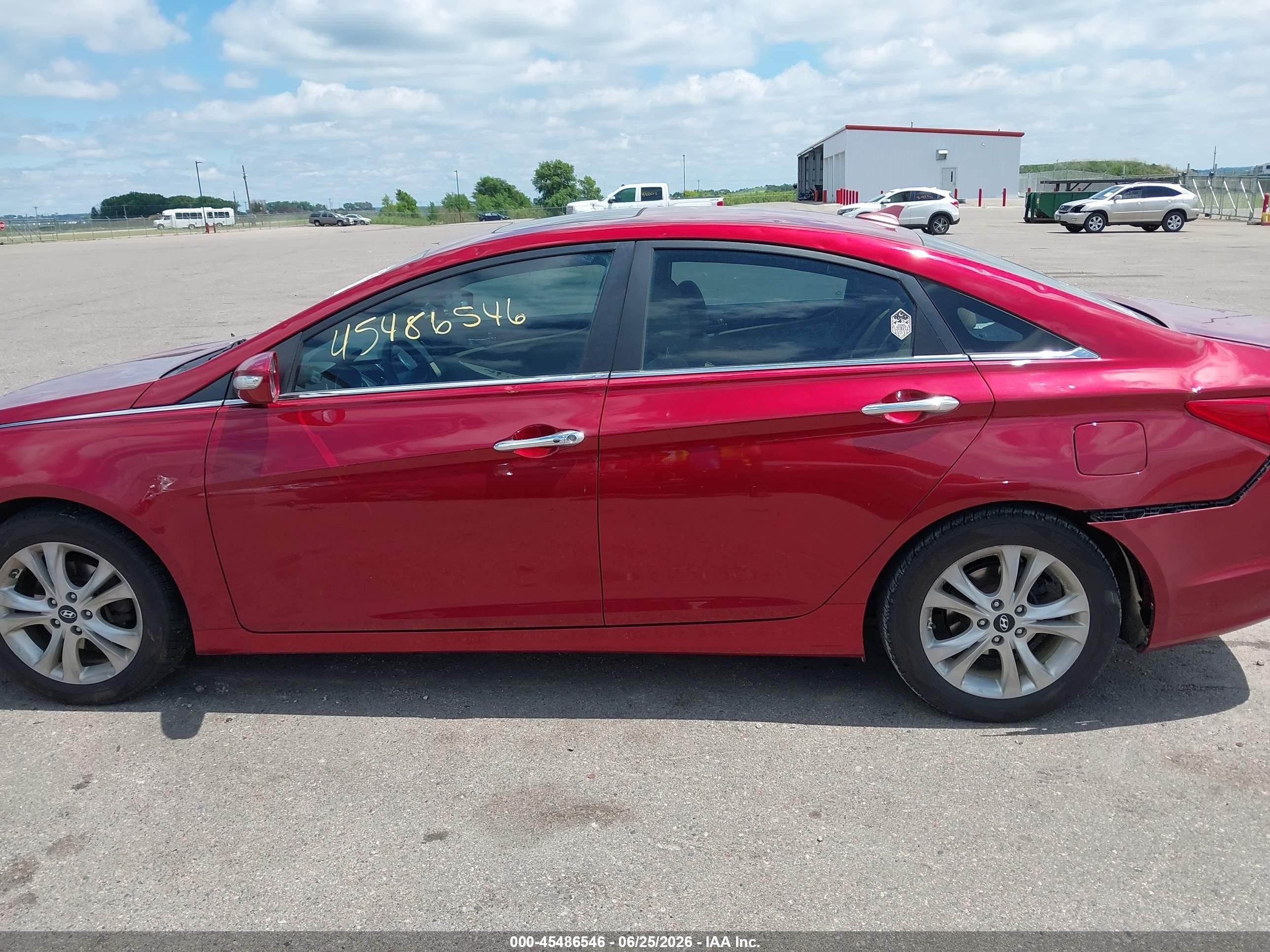 2011 Hyundai Sonata Limited Red vin: 5NPEC4AC1BH307924
