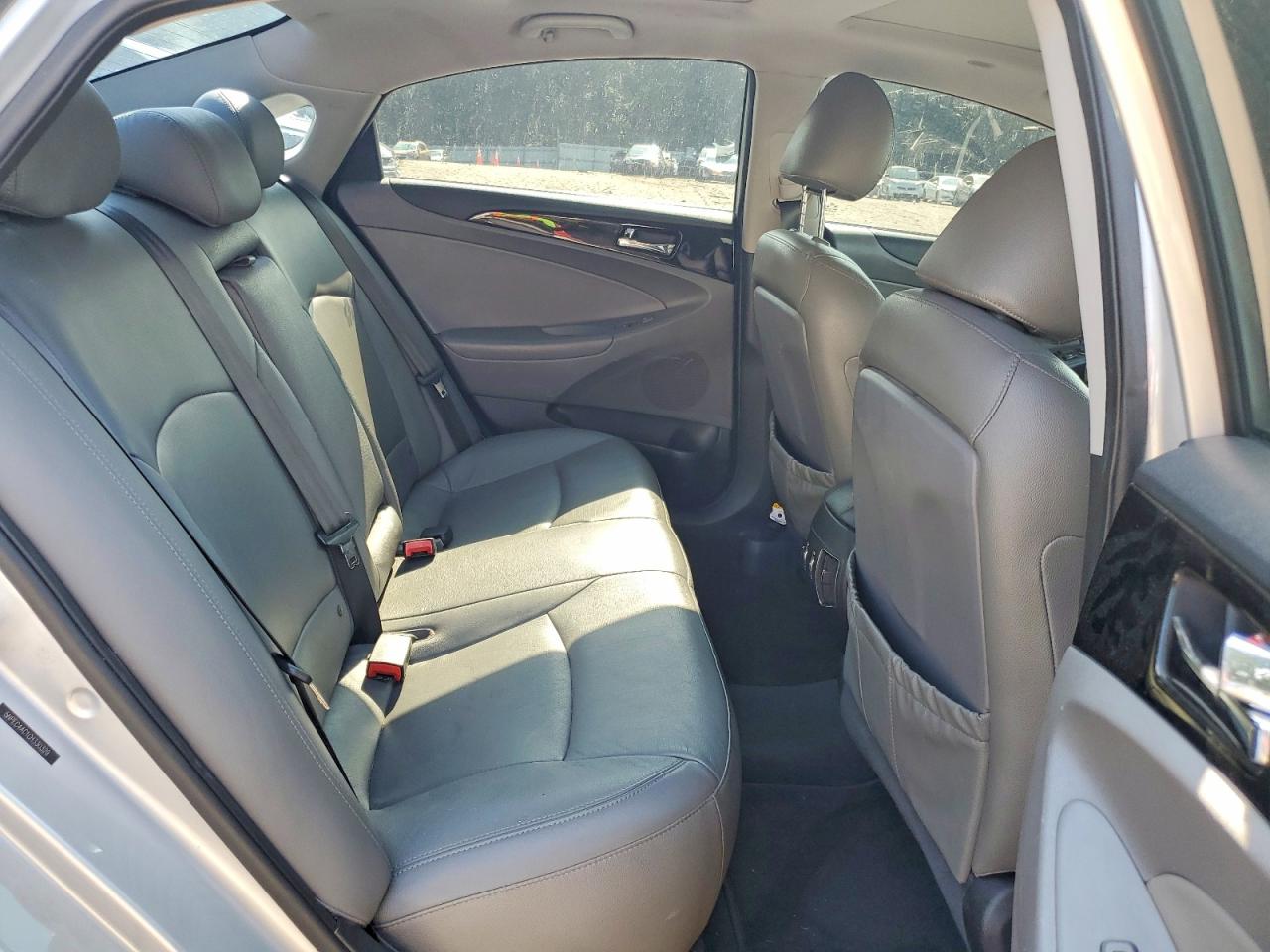 2012 Hyundai Sonata Limited Silver vin: 5NPEC4AC1CH330329