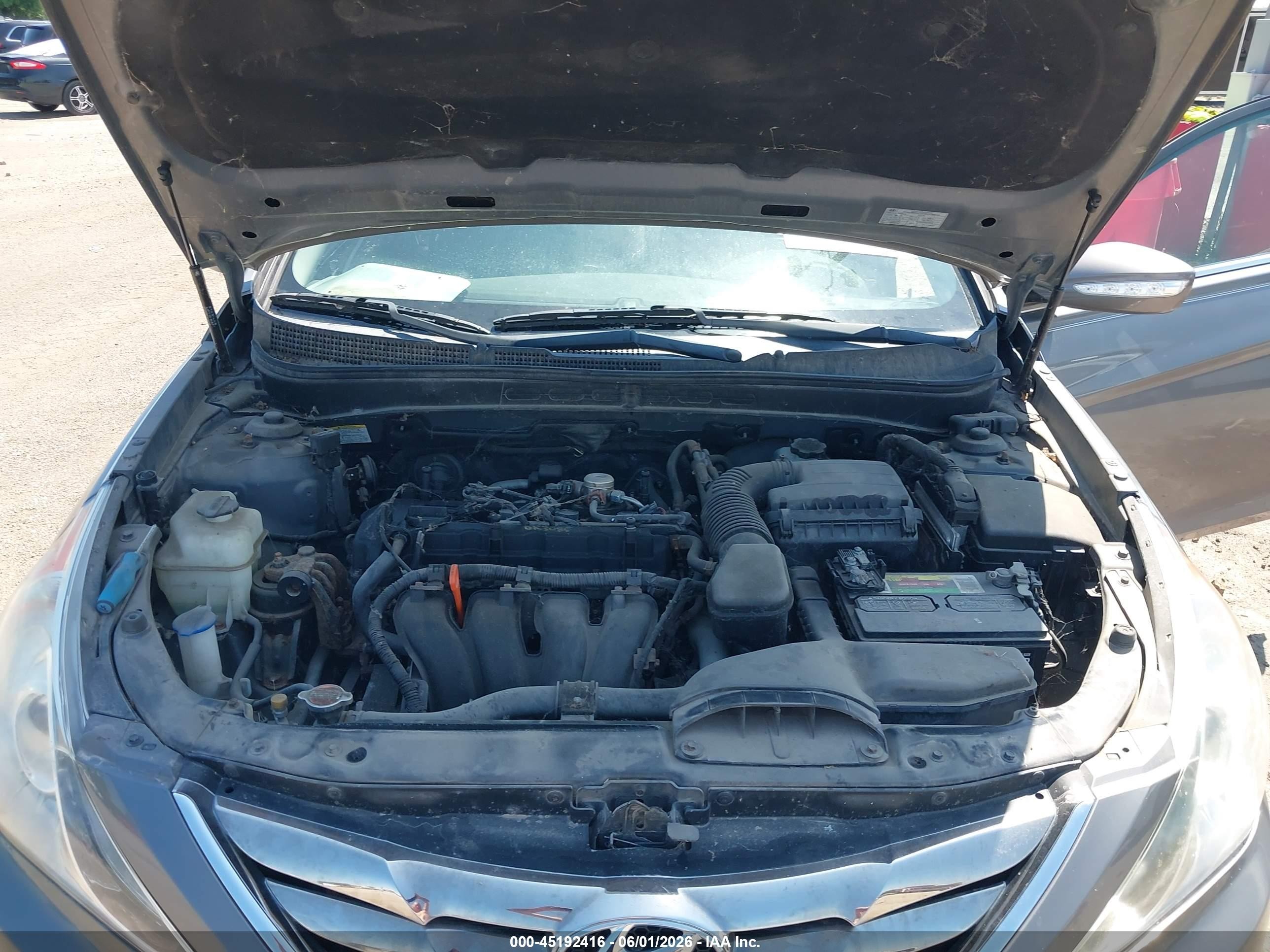2012 Hyundai Sonata Limited Silver vin: 5NPEC4AC1CH351147