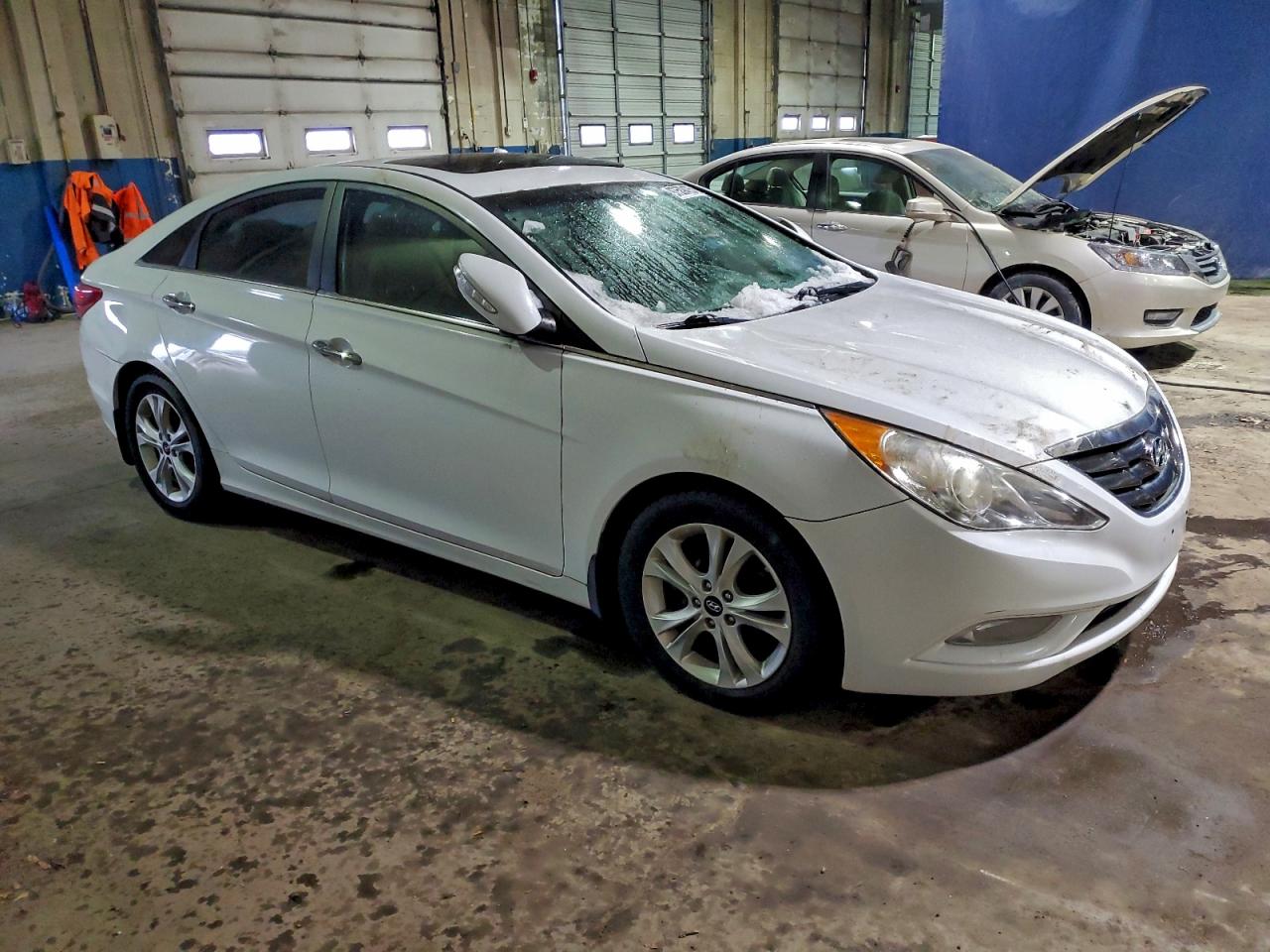 2013 Hyundai Sonata Limited White vin: 5NPEC4AC1DH584012
