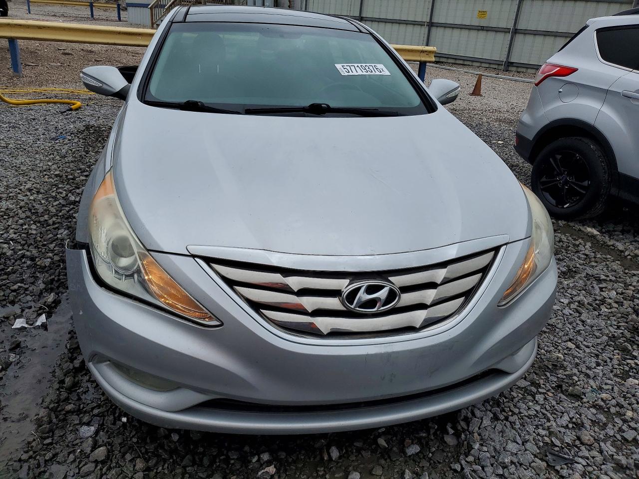 2013 Hyundai Sonata Limited Silver vin: 5NPEC4AC1DH628137