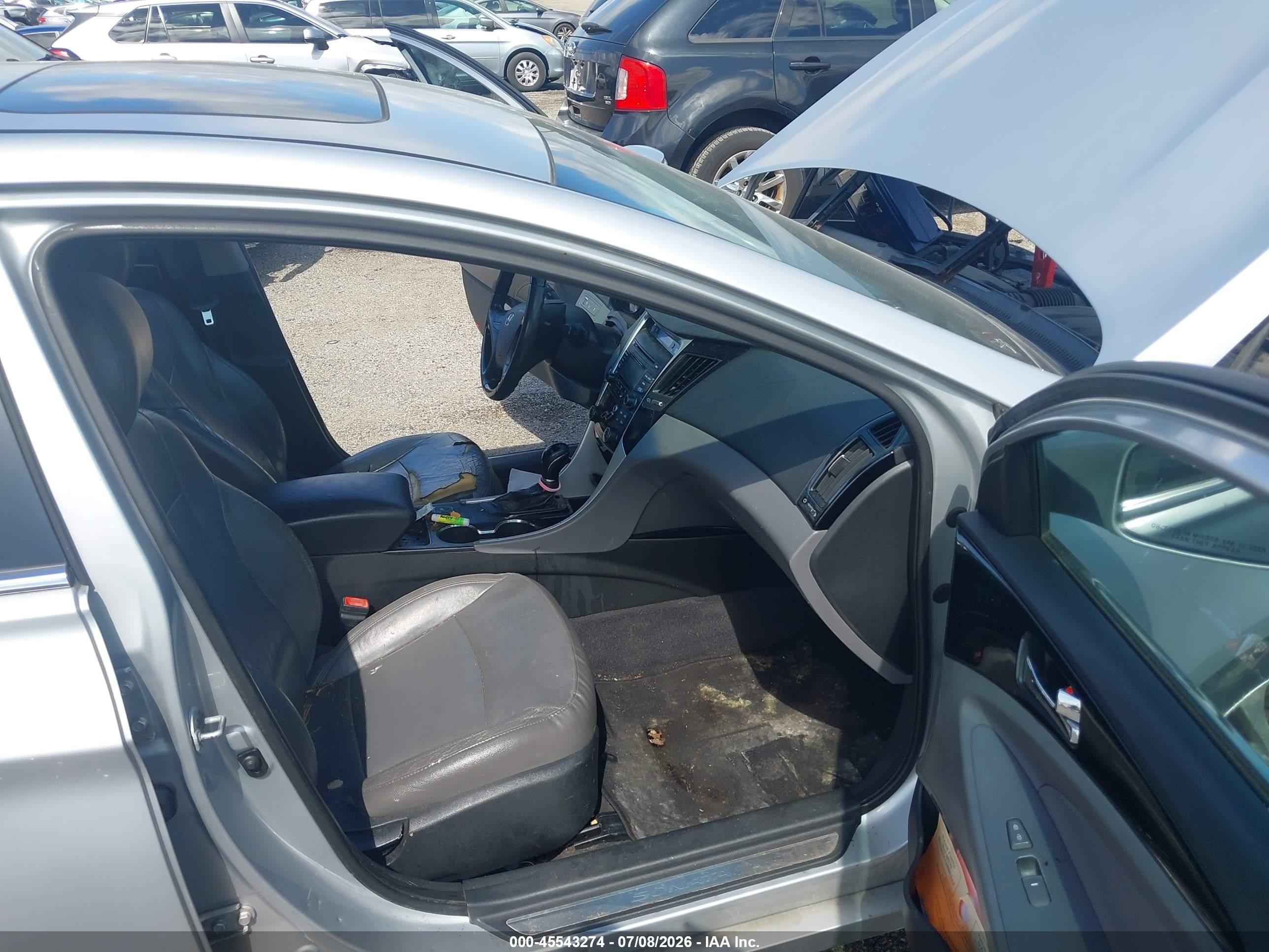 2013 Hyundai Sonata Limited Silver vin: 5NPEC4AC1DH641907