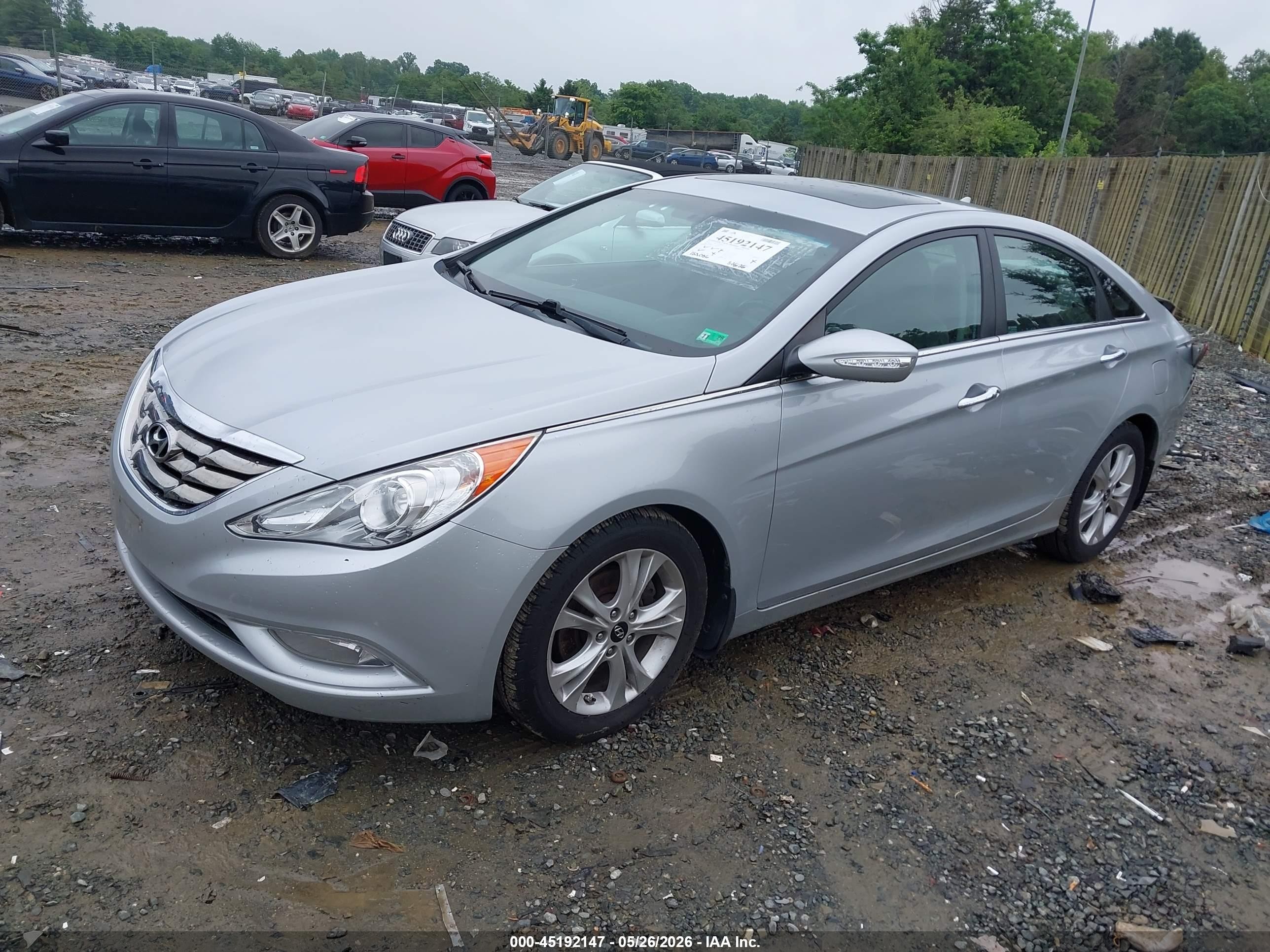 2011 Hyundai Sonata Limited Silver vin: 5NPEC4AC2BH005235