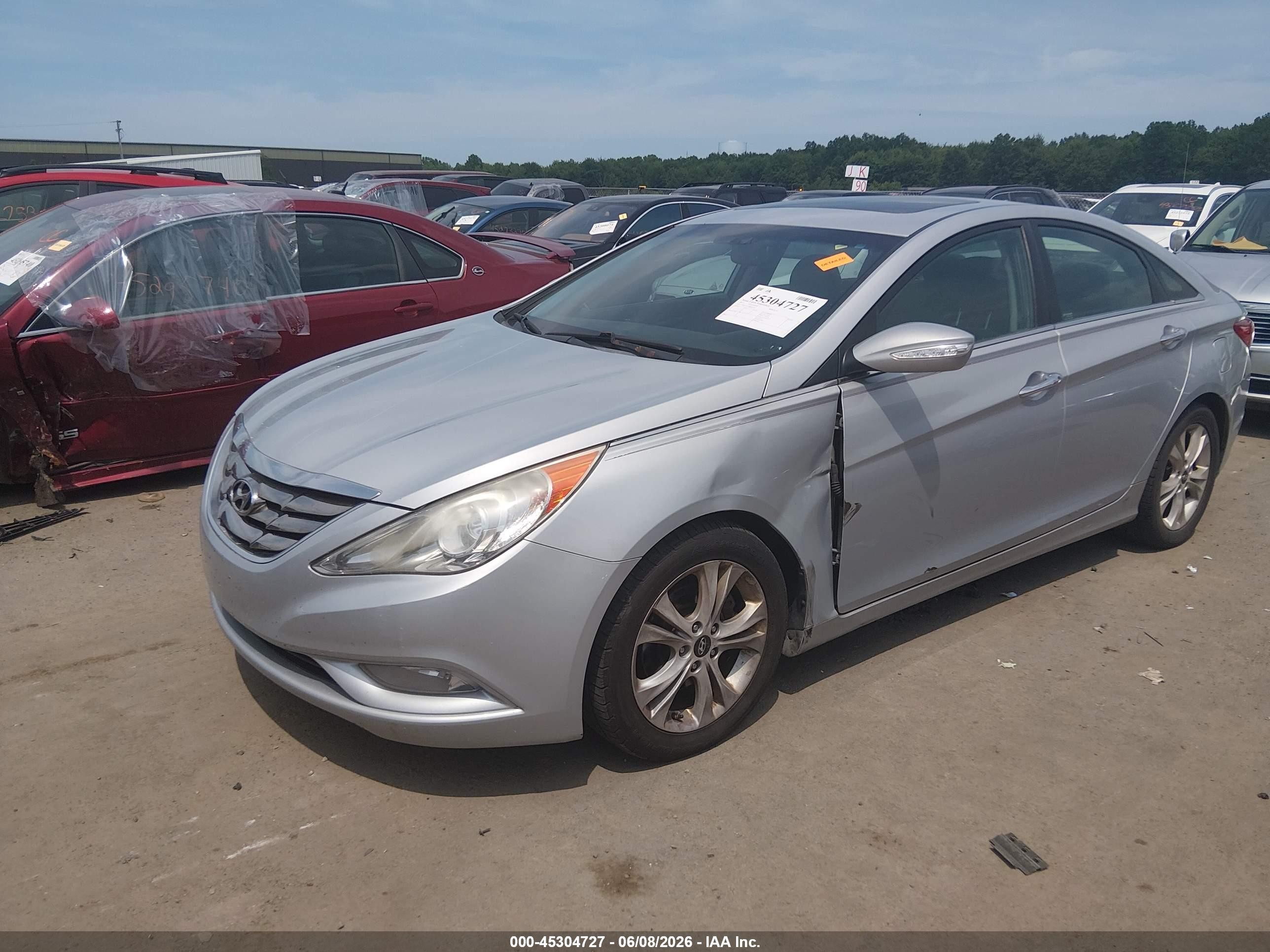 2011 Hyundai Sonata Limited Silver vin: 5NPEC4AC2BH011147